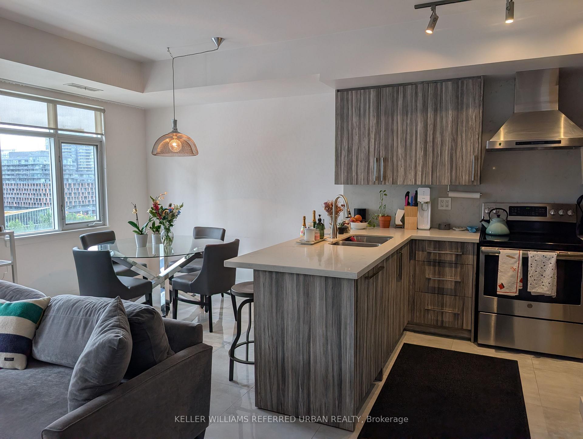 Photo 11 of Unit PH 7, 550 Front Street W, Toronto, Waterfront Communities — HOMEH