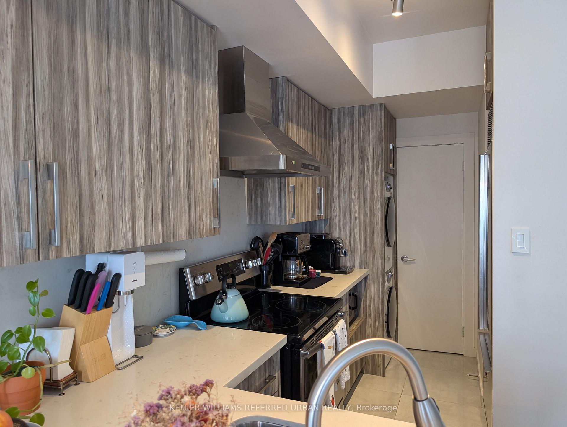 Photo 12 of Unit PH 7, 550 Front Street W, Toronto, Waterfront Communities — HOMEH