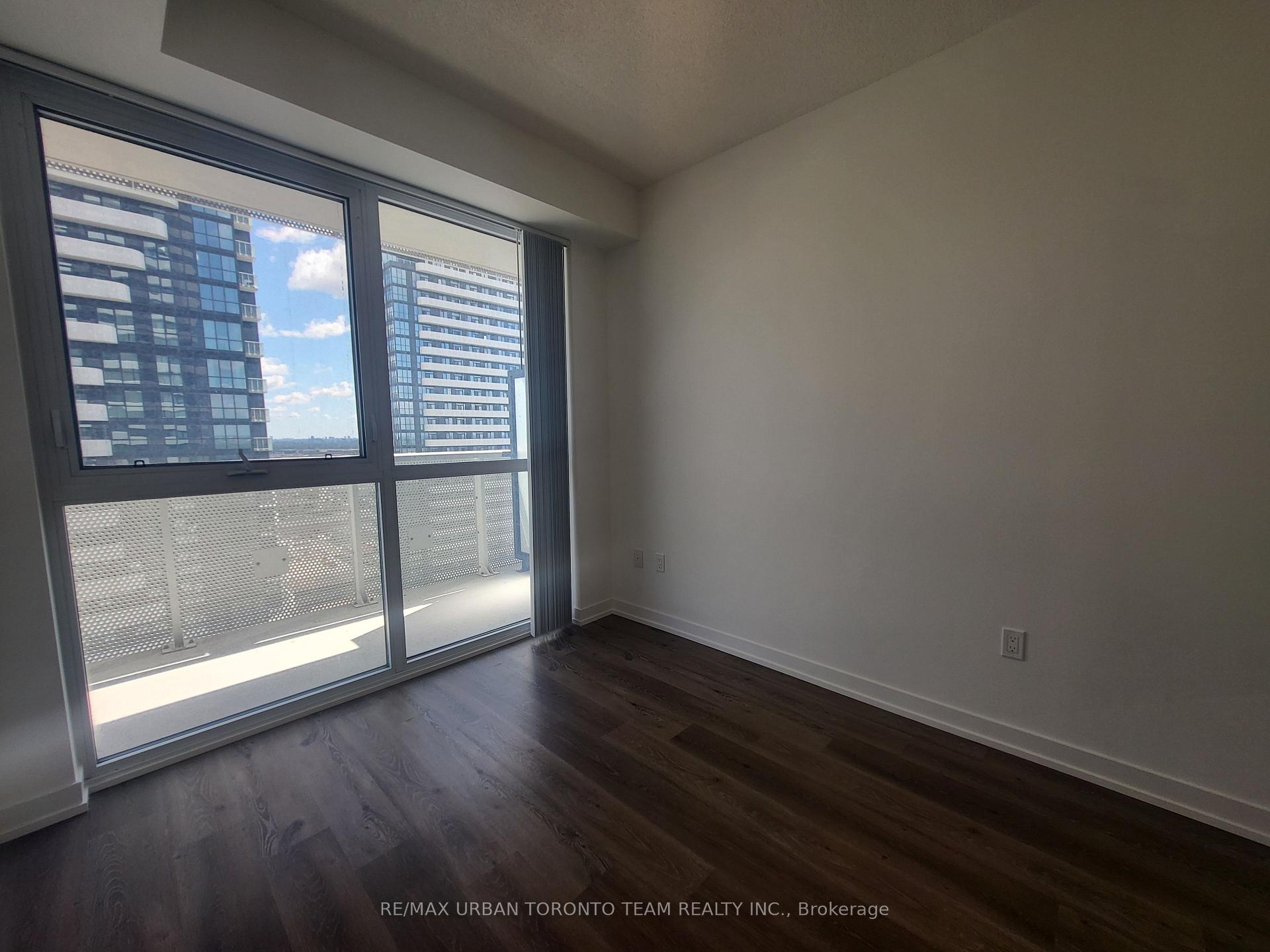 Photo 5 of Unit 3301, 225 Commerce Street, Vaughan, Vaughan Corporate Centre — HOMEH