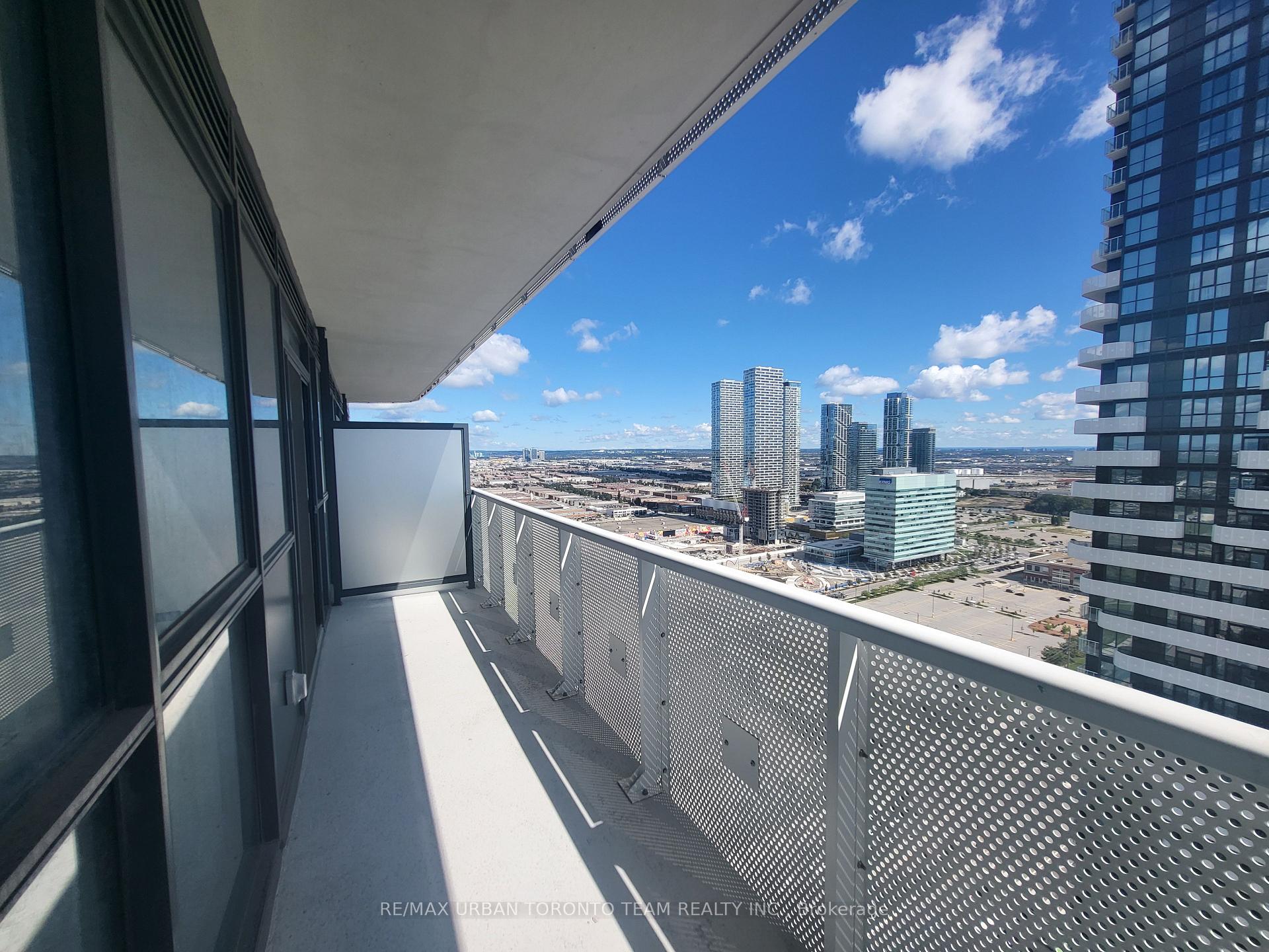 Photo 8 of Unit 3301, 225 Commerce Street, Vaughan, Vaughan Corporate Centre — HOMEH