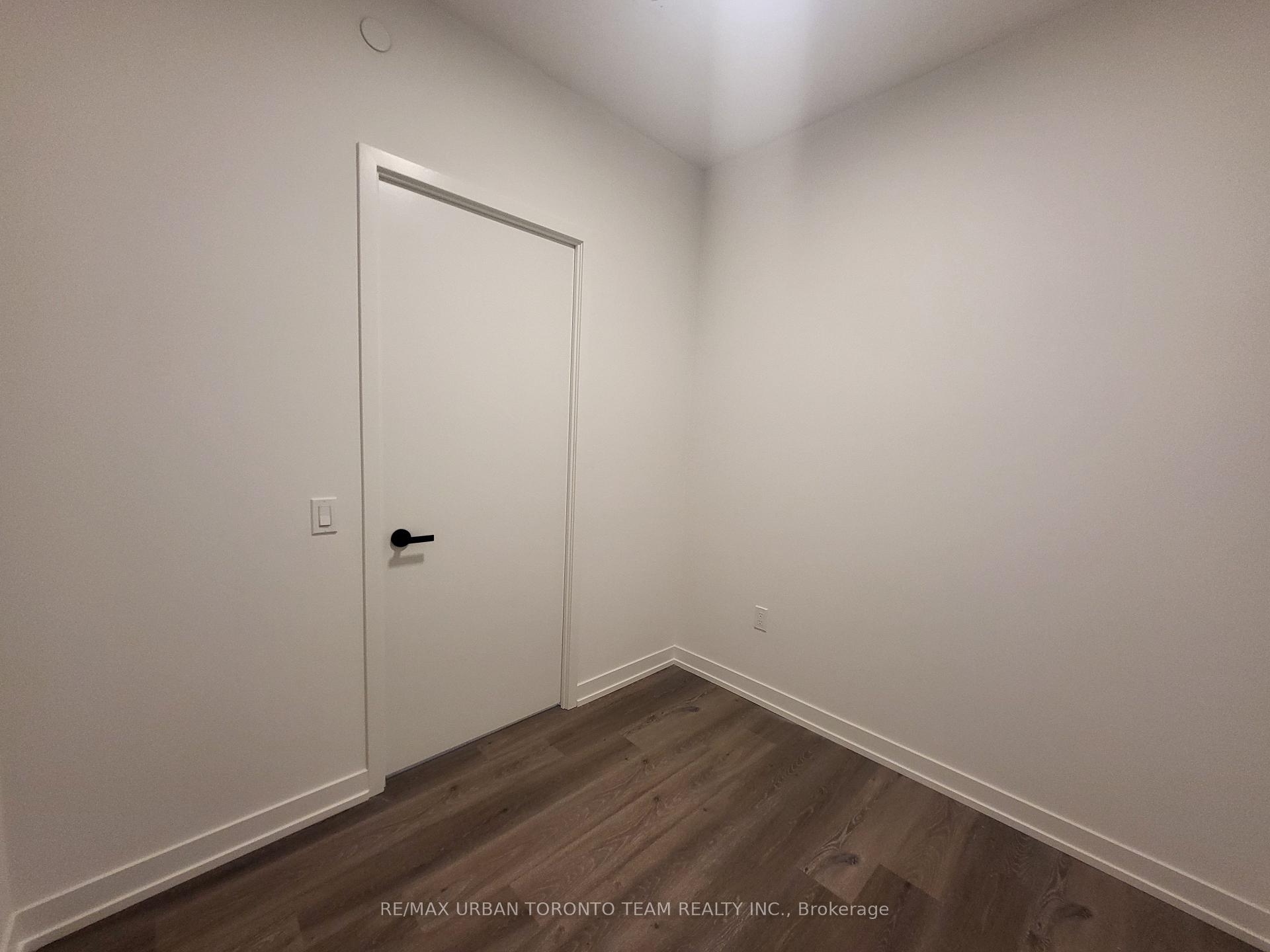Photo 10 of Unit 3301, 225 Commerce Street, Vaughan, Vaughan Corporate Centre — HOMEH