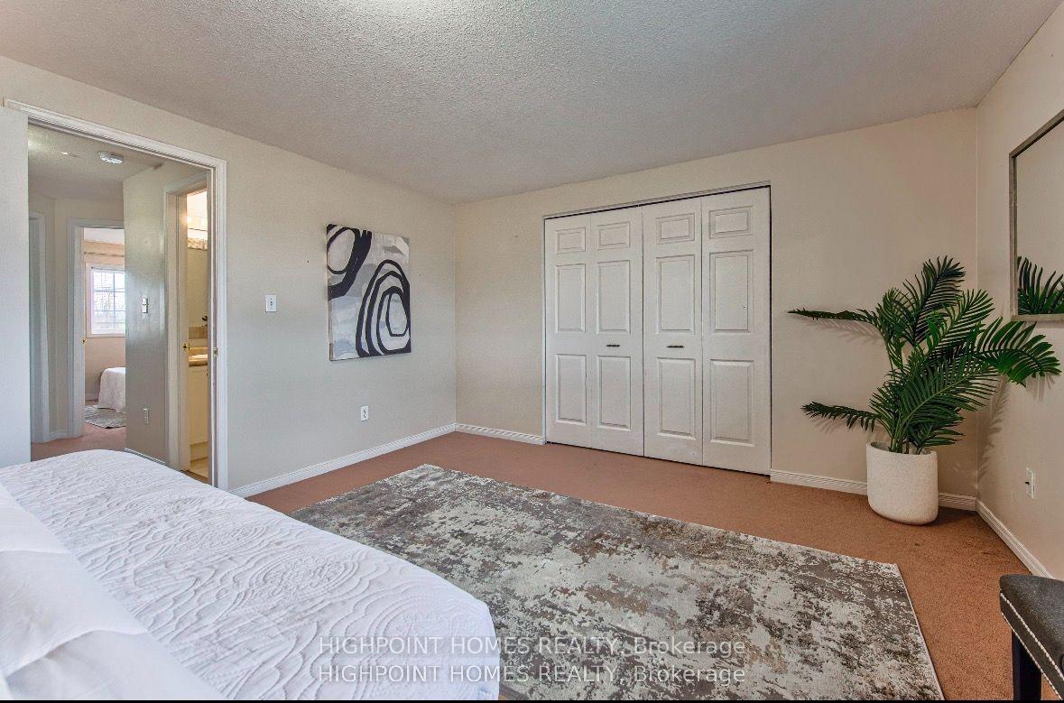 Photo 8 of 58 Hasler Crescent, Guelph, Pineridge/Westminster Woods — HOMEH