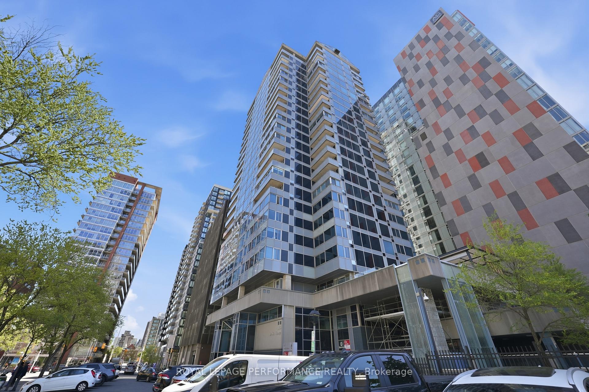 Photo 1 of Unit 1601, 160 George Street, Ottawa, Lower Town/Byward Market — HOMEH