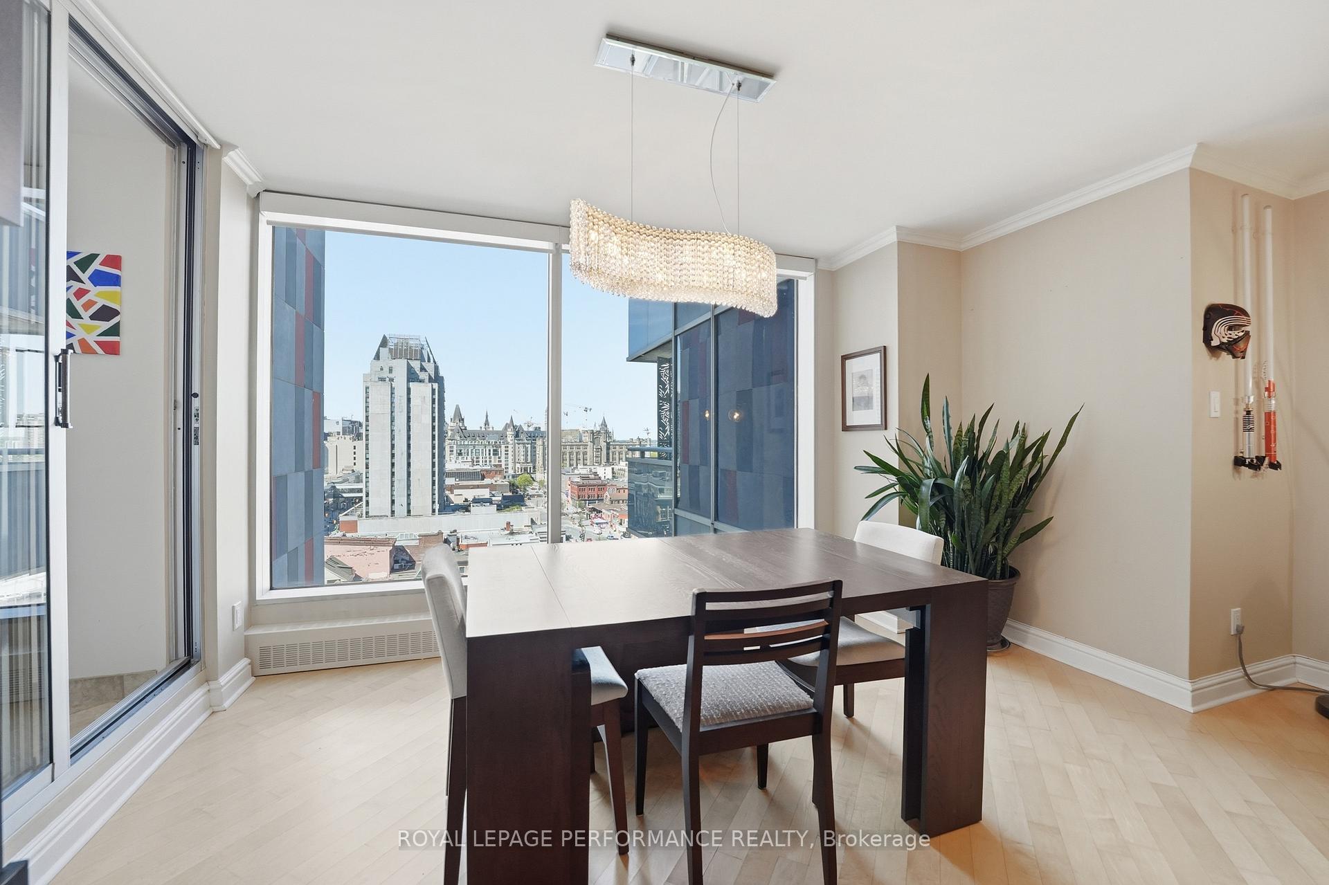Photo 11 of Unit 1601, 160 George Street, Ottawa, Lower Town/Byward Market — HOMEH
