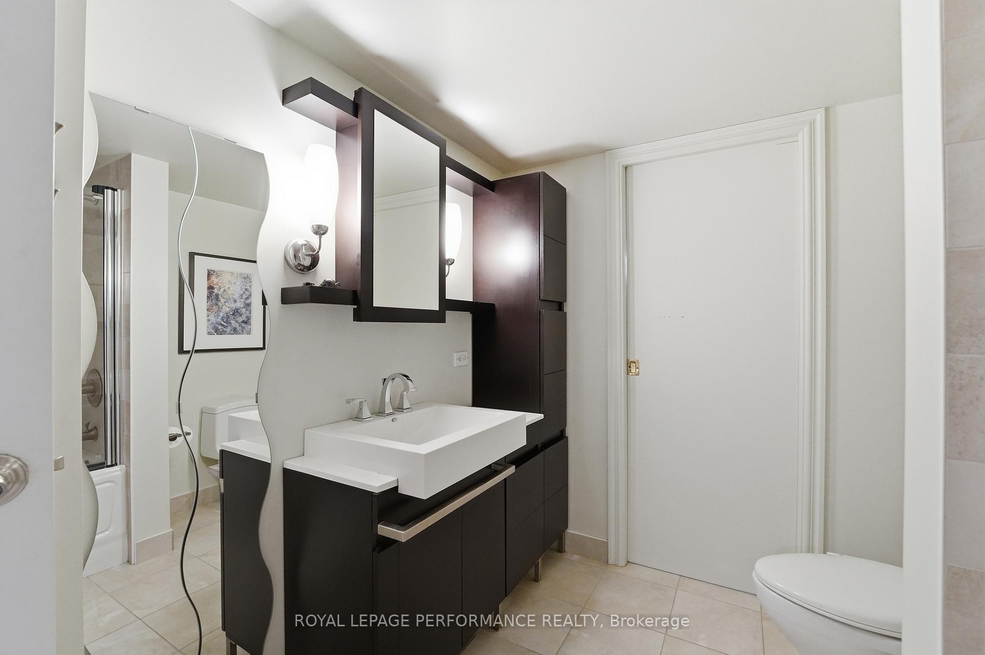 Photo 33 of Unit 1601, 160 George Street, Ottawa, Lower Town/Byward Market — HOMEH