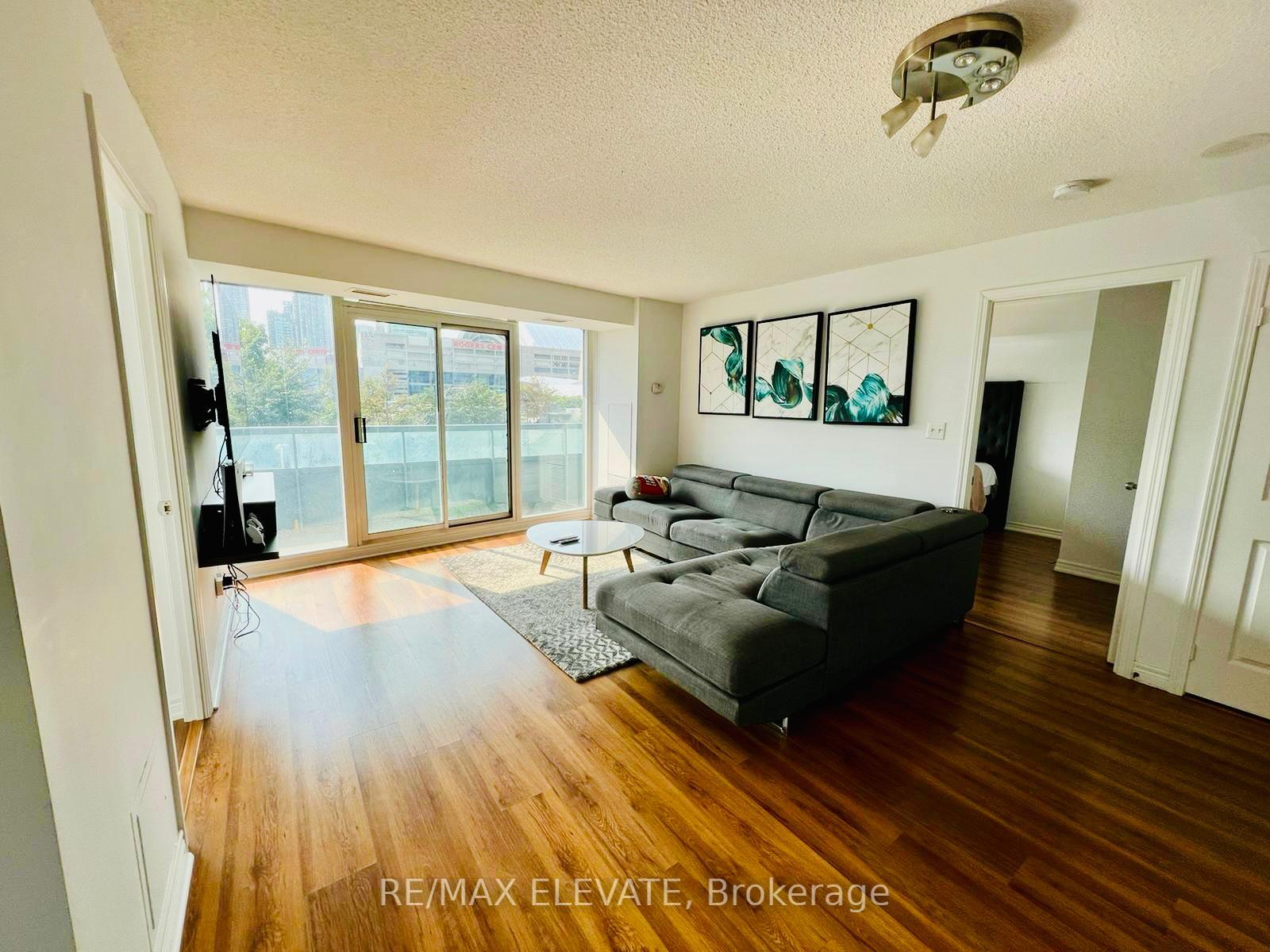Photo 5 of Unit 308, 51 Lower Simcoe Street, Toronto, Waterfront Communities — HOMEH