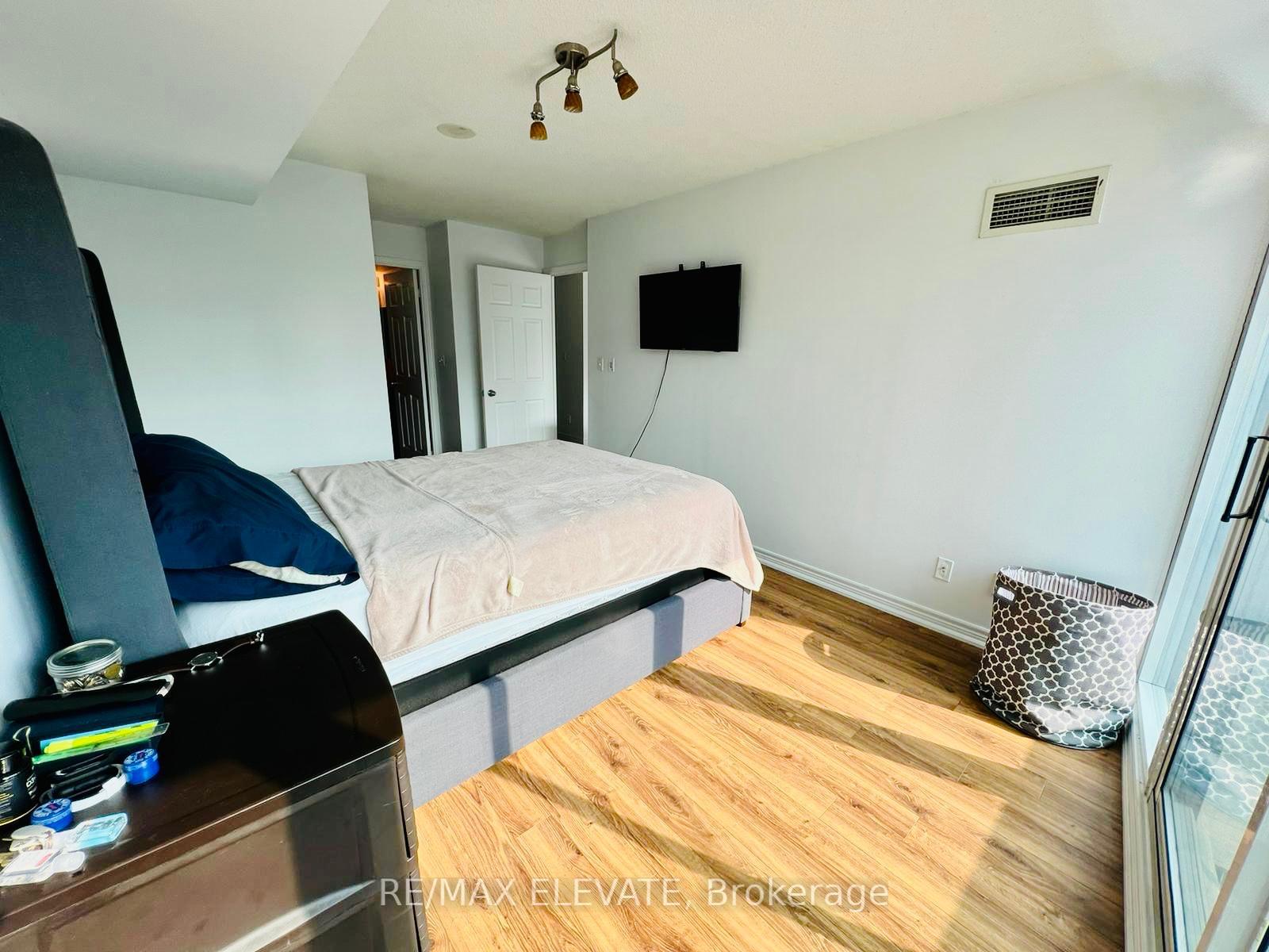 Photo 10 of Unit 308, 51 Lower Simcoe Street, Toronto, Waterfront Communities — HOMEH