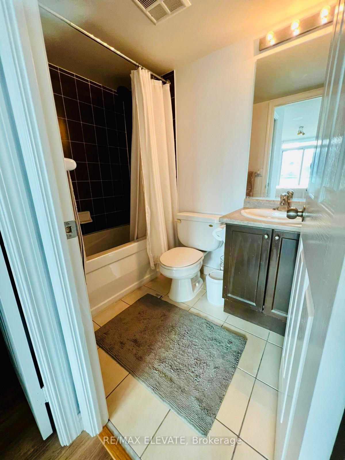 Photo 13 of Unit 308, 51 Lower Simcoe Street, Toronto, Waterfront Communities — HOMEH