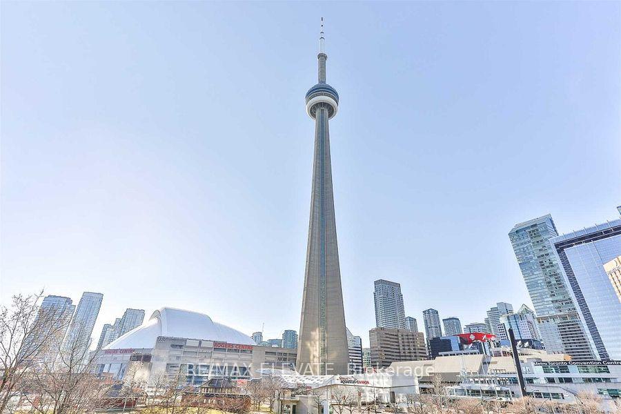 Photo 4 of Unit 308, 51 Lower Simcoe Street, Toronto, Waterfront Communities — HOMEH