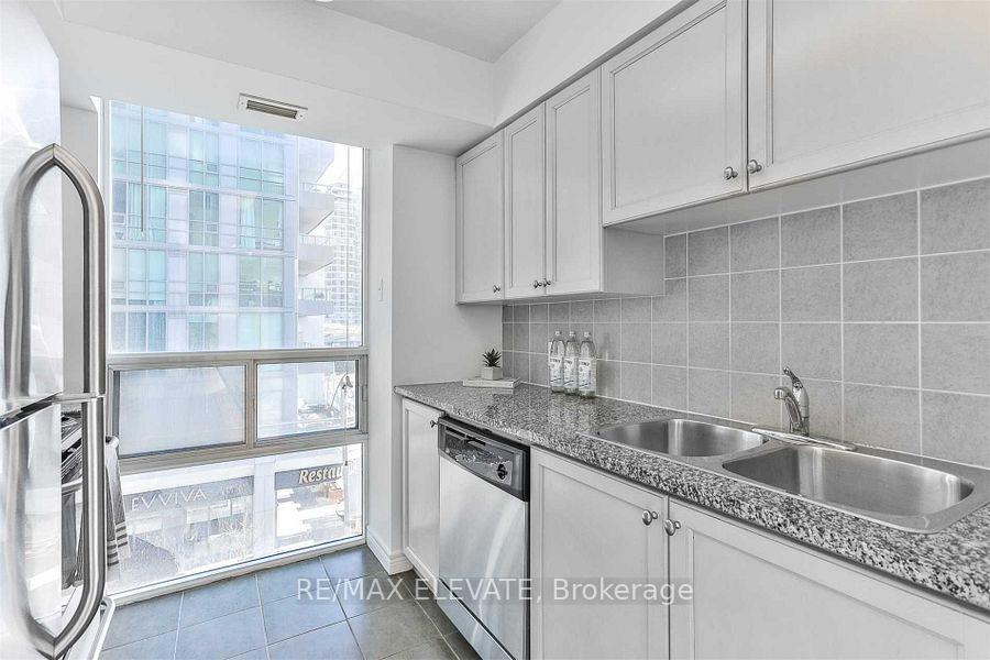 Photo 11 of Unit 308, 51 Lower Simcoe Street, Toronto, Waterfront Communities — HOMEH