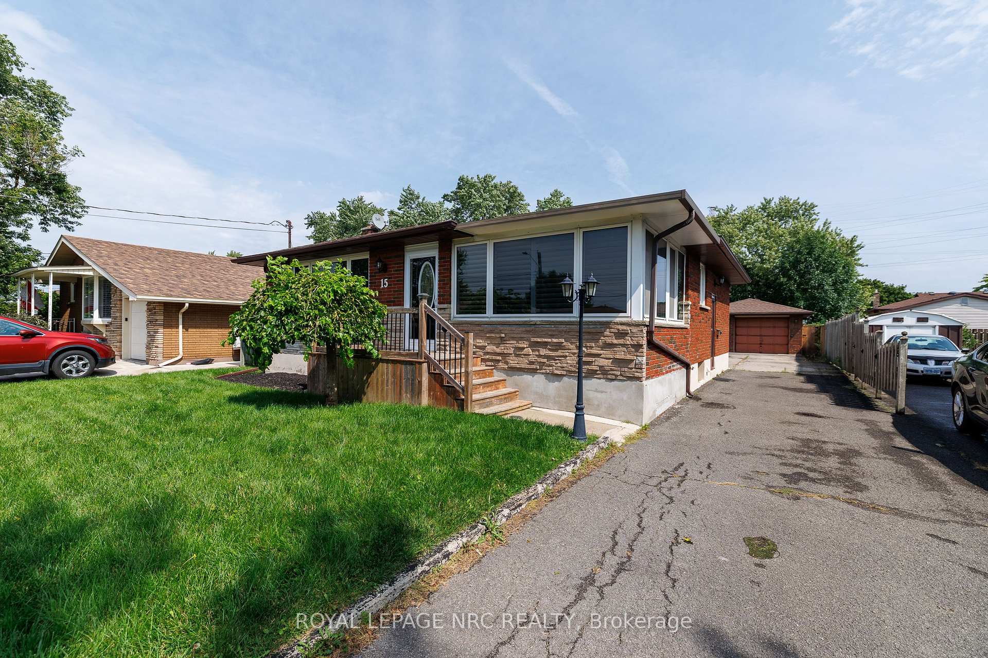 Photo 6 of 15 Memorial Park Drive, Welland, Lincoln/Crowland — HOMEH