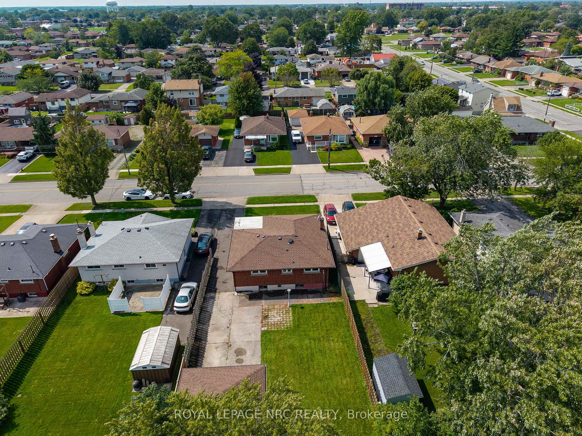 Photo 44 of 15 Memorial Park Drive, Welland, Lincoln/Crowland — HOMEH