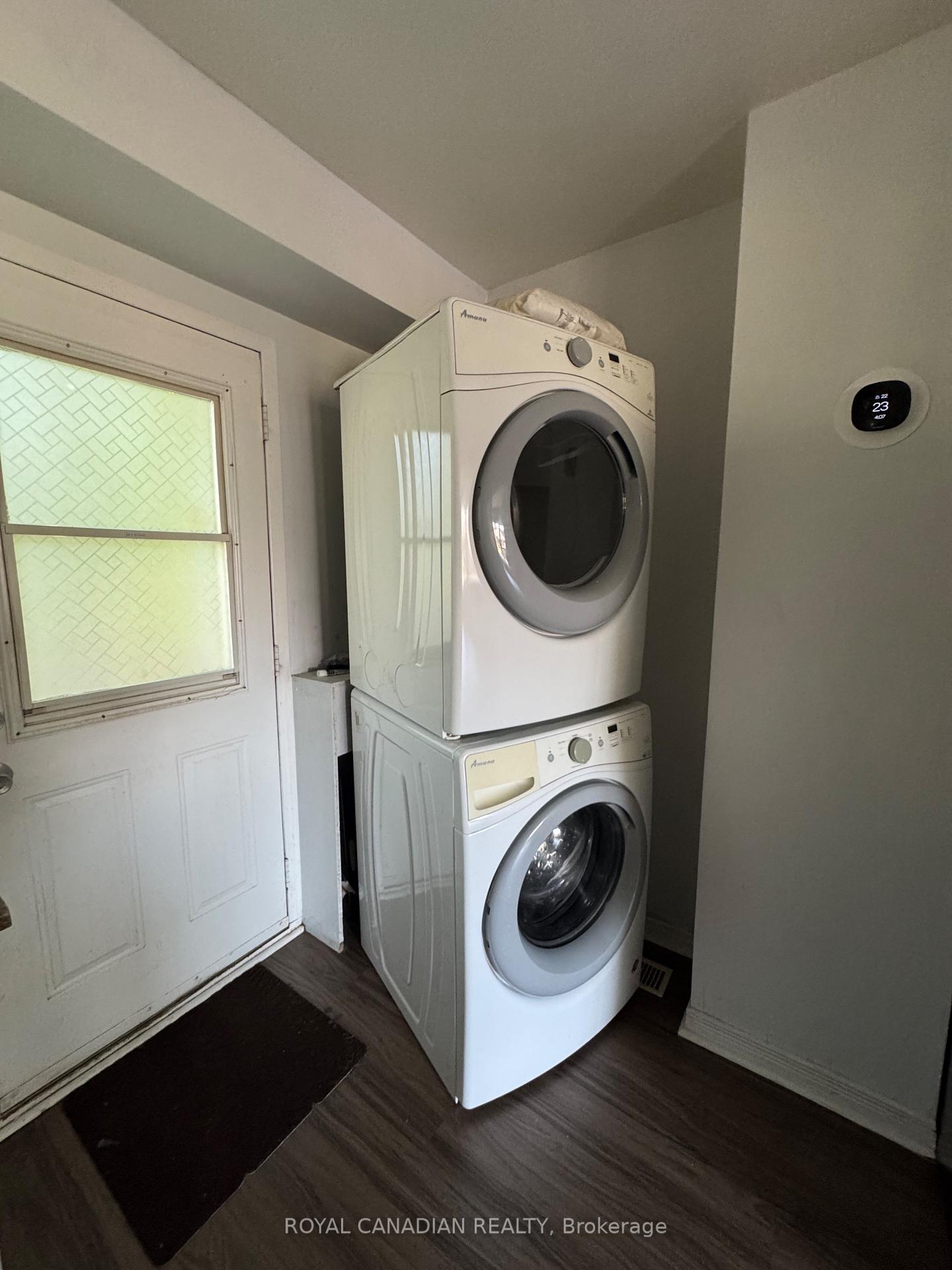 Photo 9 of Unit Upper, 357 Durham Court, Oshawa, Vanier — HOMEH