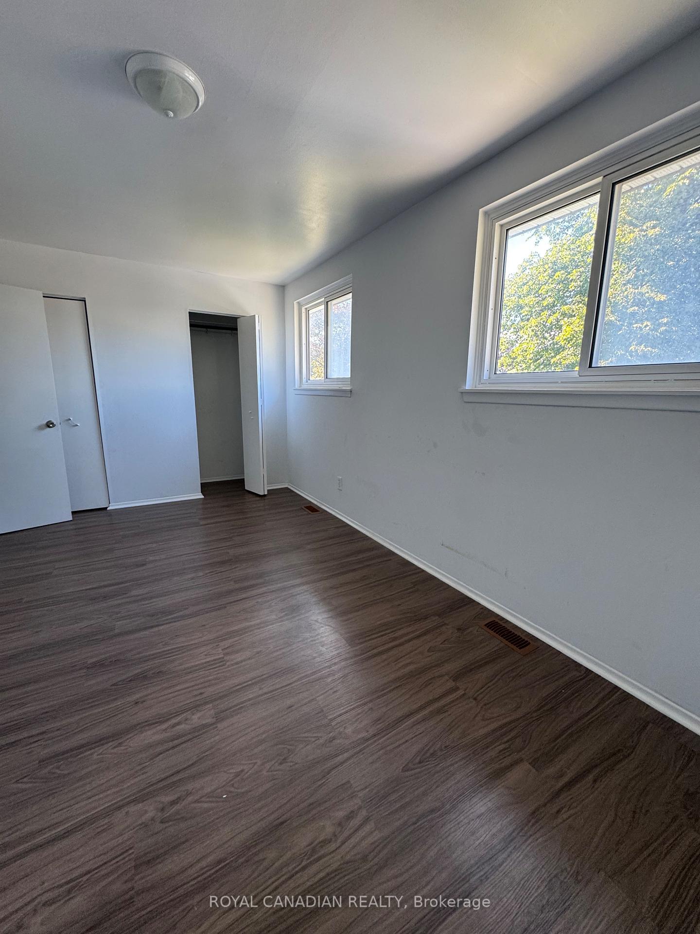 Photo 15 of Unit Upper, 357 Durham Court, Oshawa, Vanier — HOMEH