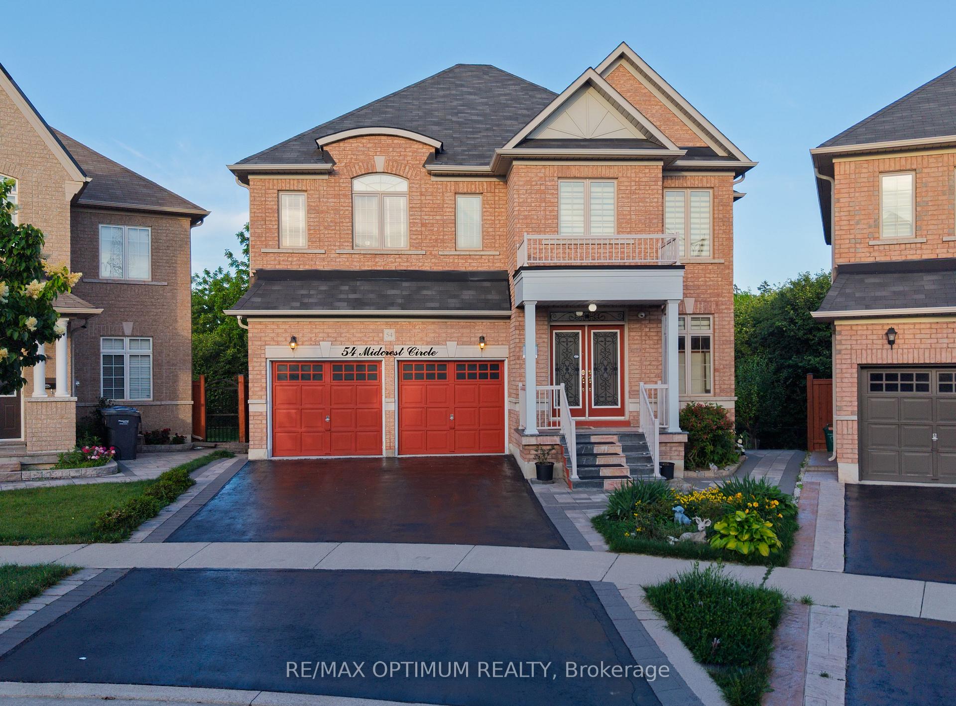 Photo 1 of 54 Midcrest Circle, Brampton, Credit Valley — HOMEH