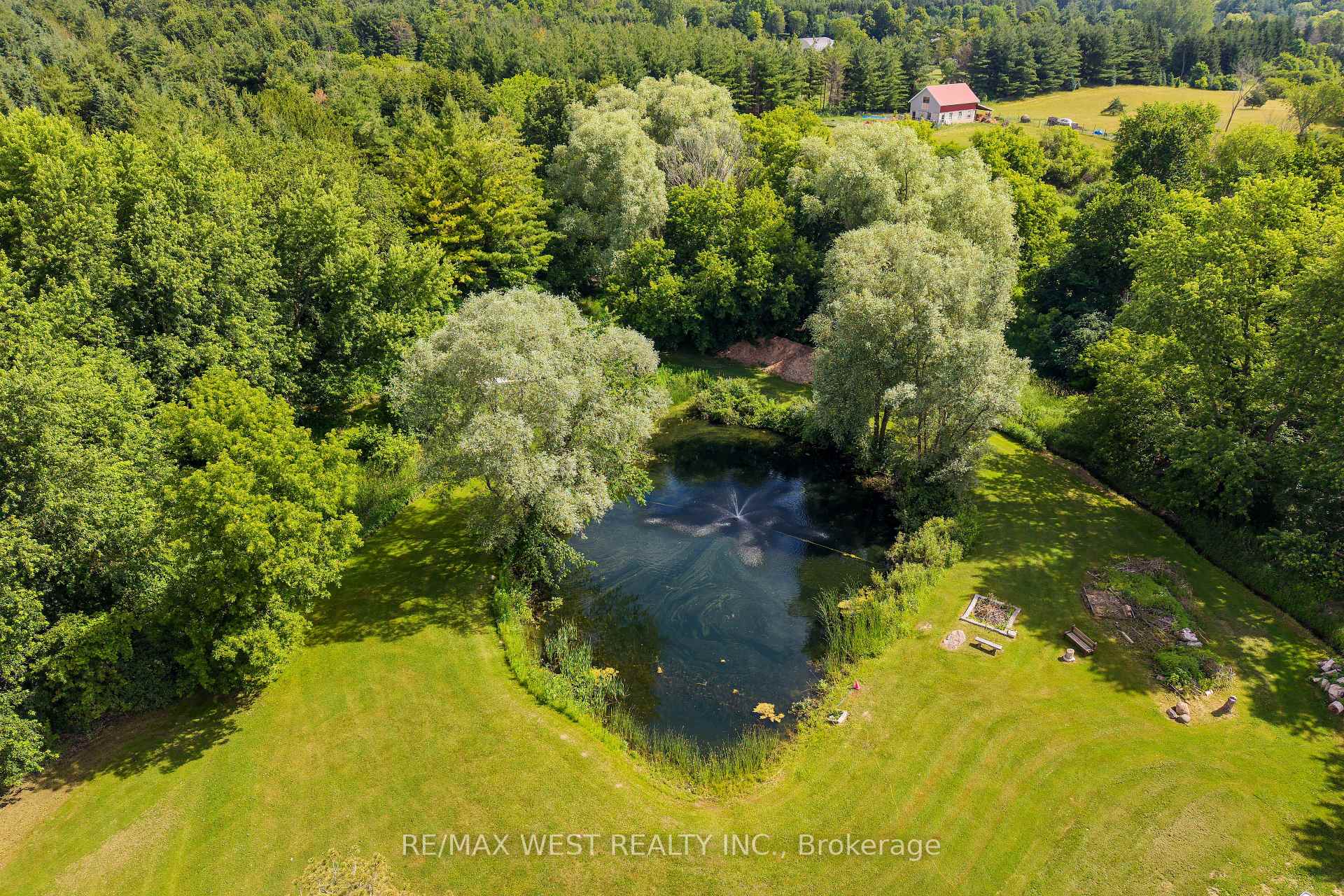 Photo 43 of 7324 Highway 9 Road S, New Tecumseth, Rural New Tecumseth — HOMEH