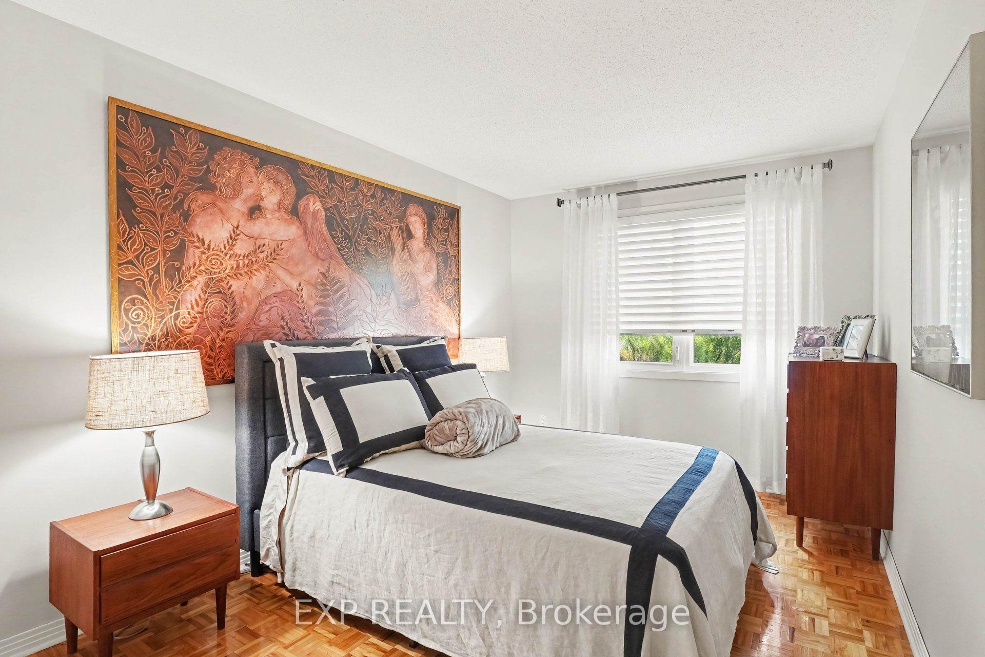 Photo 14 of 1347 Metz Crescent, Ottawa, Carson Meadows — HOMEH