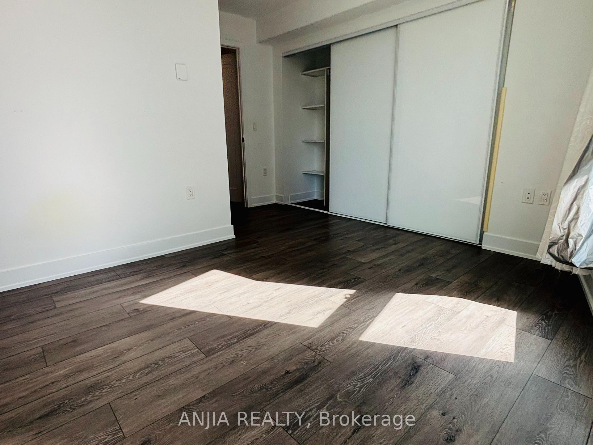Photo 7 of Unit 622, 585 Bloor Street E, Toronto, North St. James Town — HOMEH