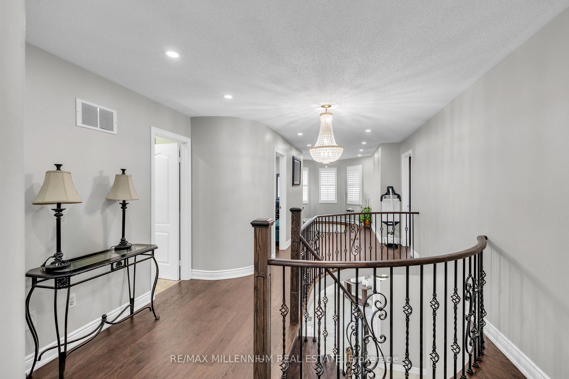 Photo 22 of 252 Mountainberry Road, Brampton, Sandringham-Wellington — HOMEH