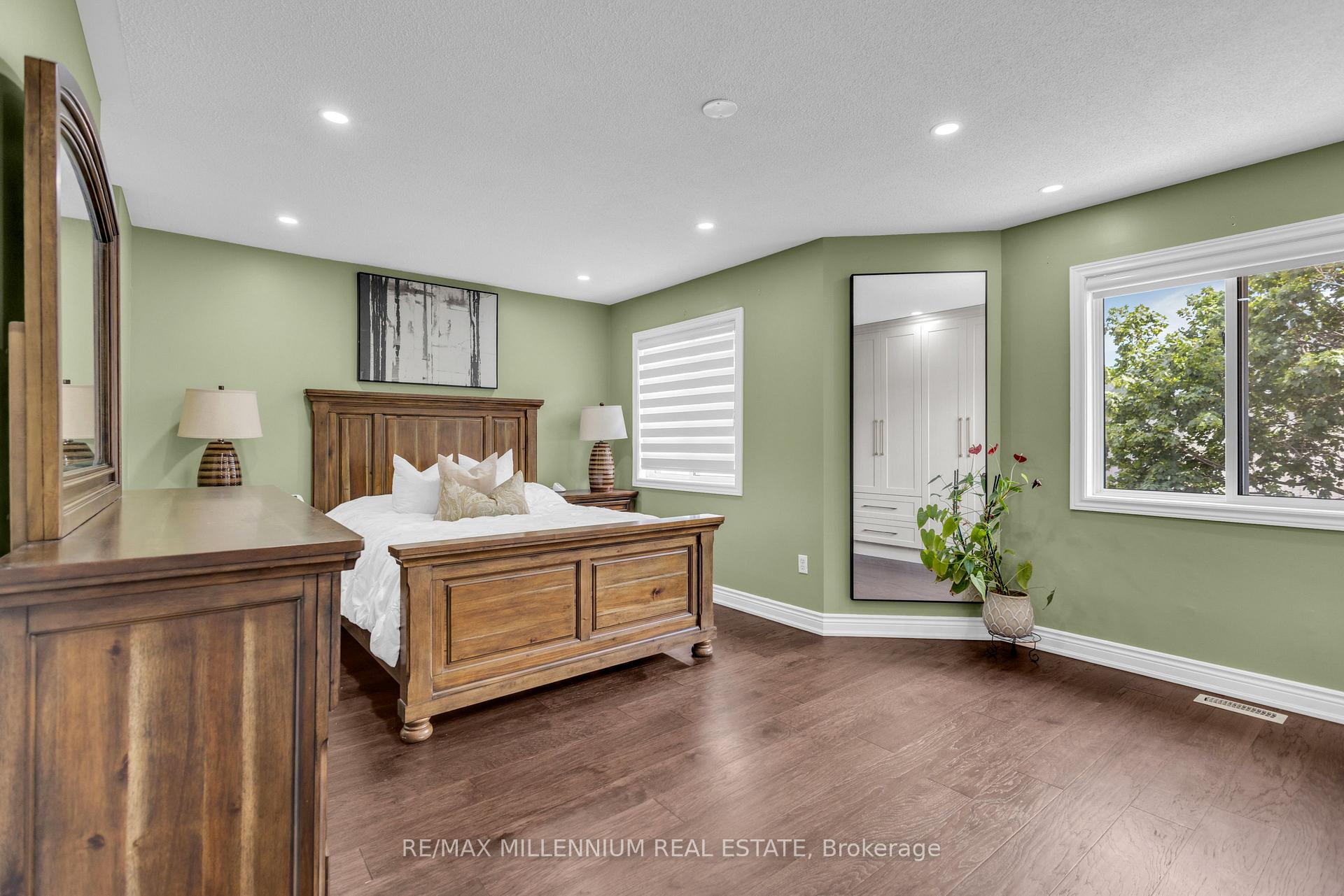 Photo 23 of 252 Mountainberry Road, Brampton, Sandringham-Wellington — HOMEH