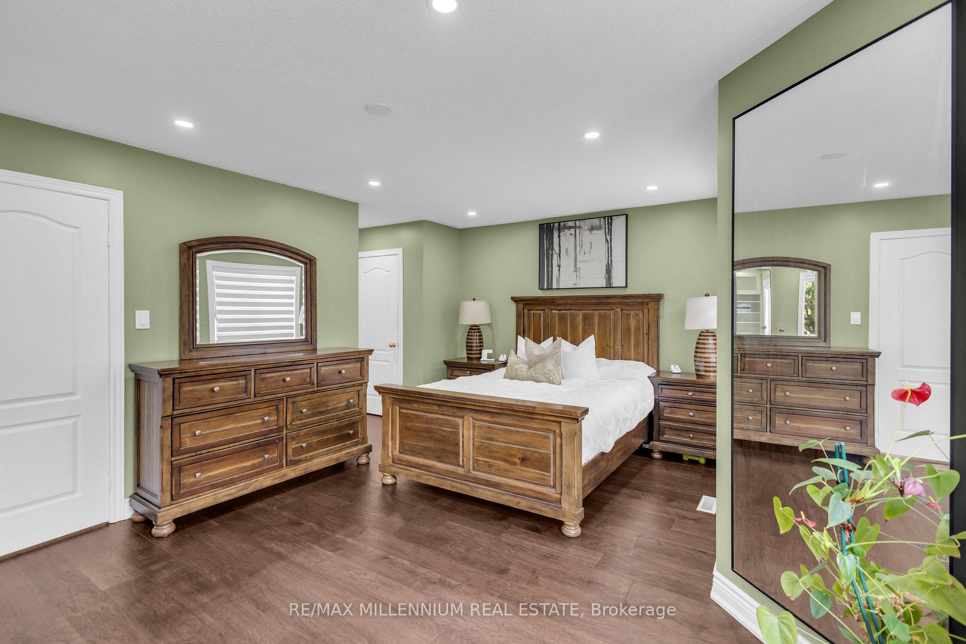 Photo 24 of 252 Mountainberry Road, Brampton, Sandringham-Wellington — HOMEH