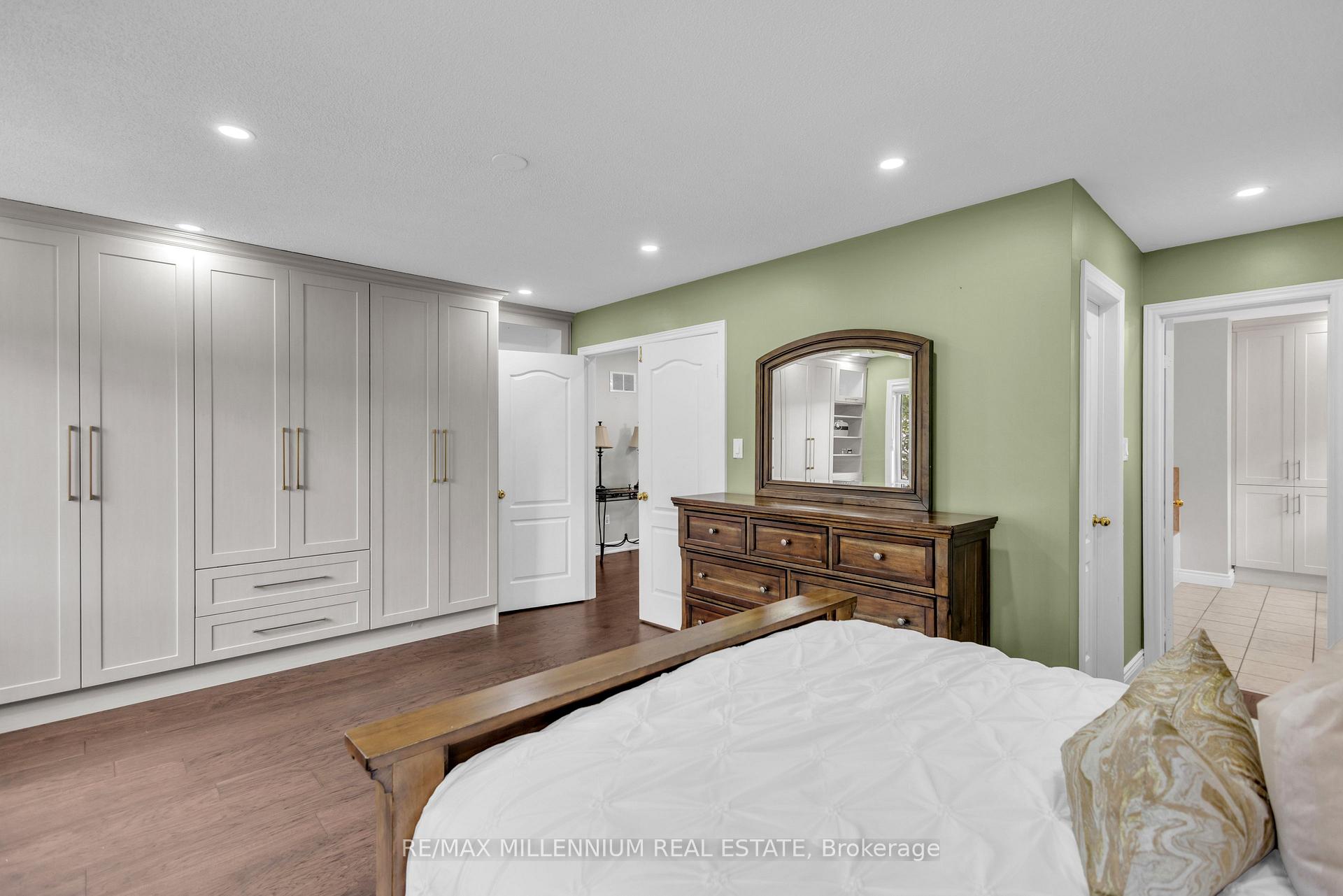 Photo 25 of 252 Mountainberry Road, Brampton, Sandringham-Wellington — HOMEH