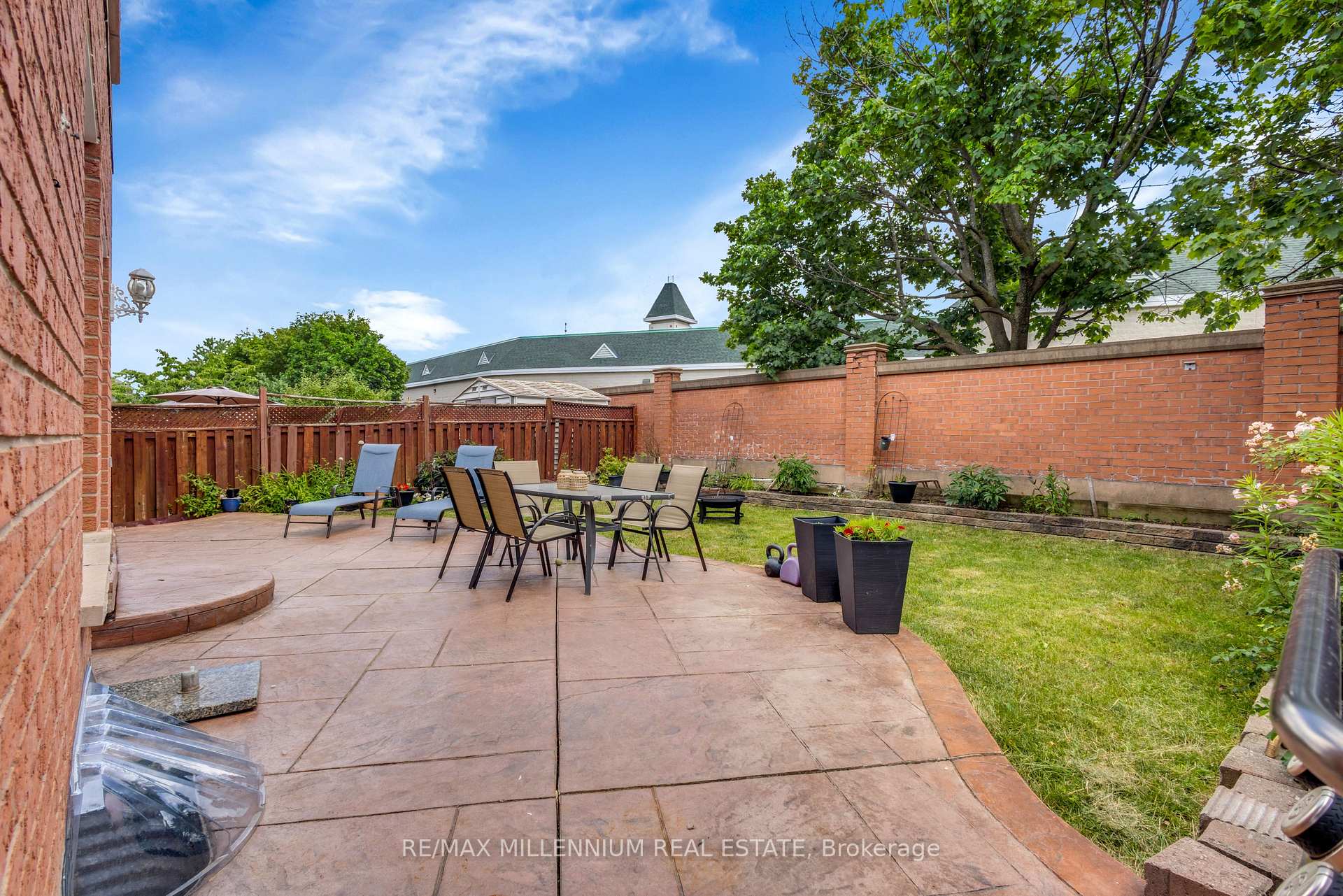 Photo 40 of 252 Mountainberry Road, Brampton, Sandringham-Wellington — HOMEH