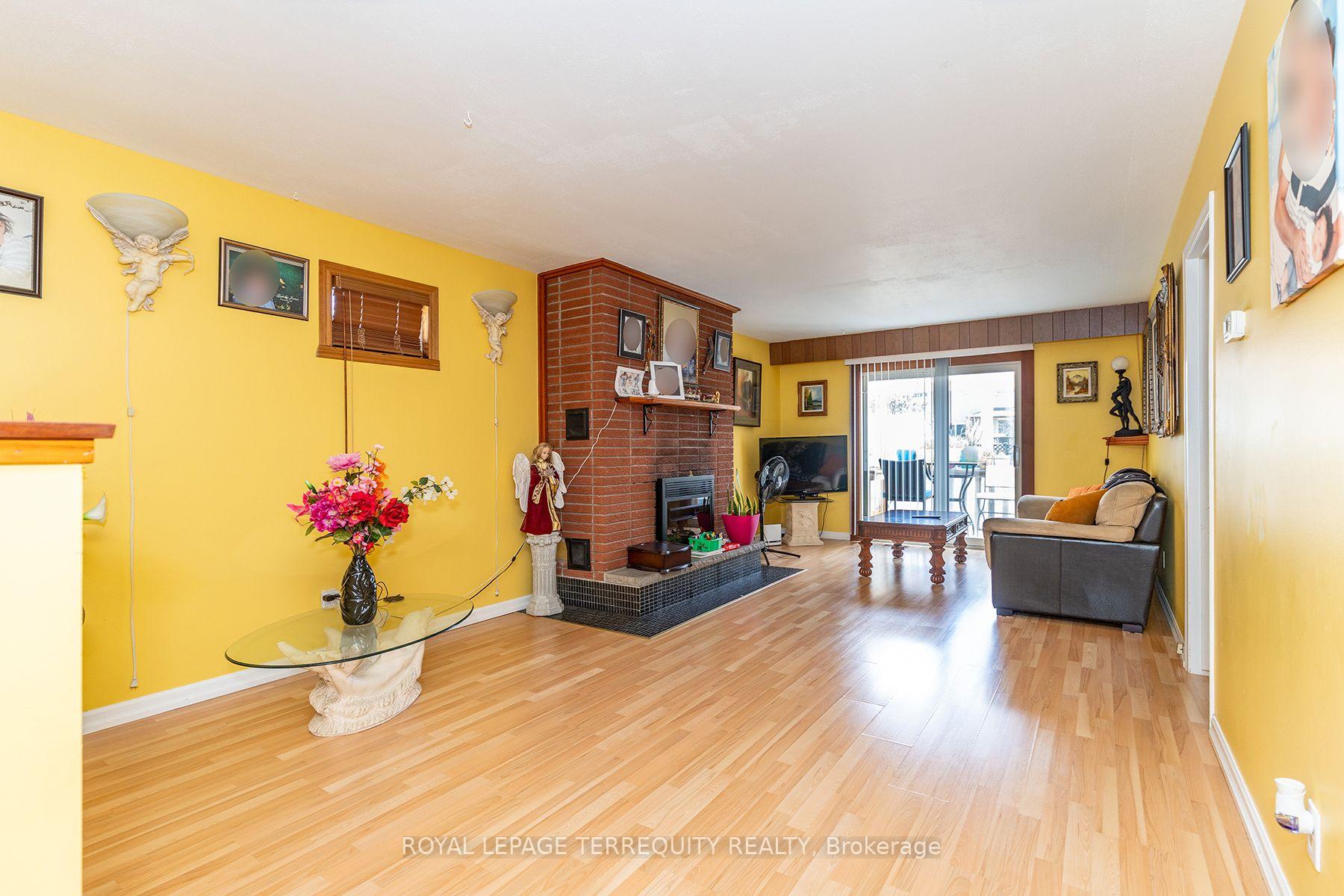Photo 10 of 134 Homeside Avenue, Hamilton, Stoney Creek — HOMEH