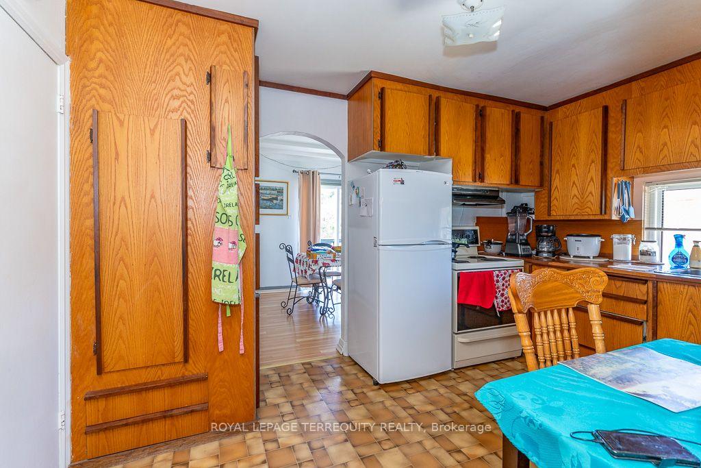 Photo 19 of 134 Homeside Avenue, Hamilton, Stoney Creek — HOMEH