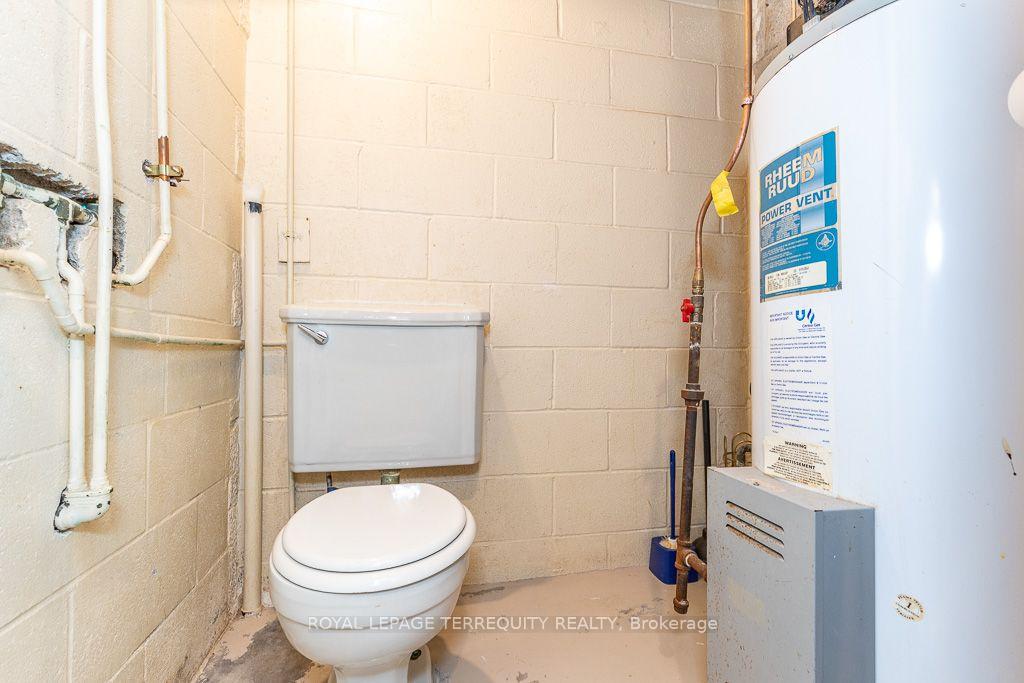 Photo 34 of 134 Homeside Avenue, Hamilton, Stoney Creek — HOMEH