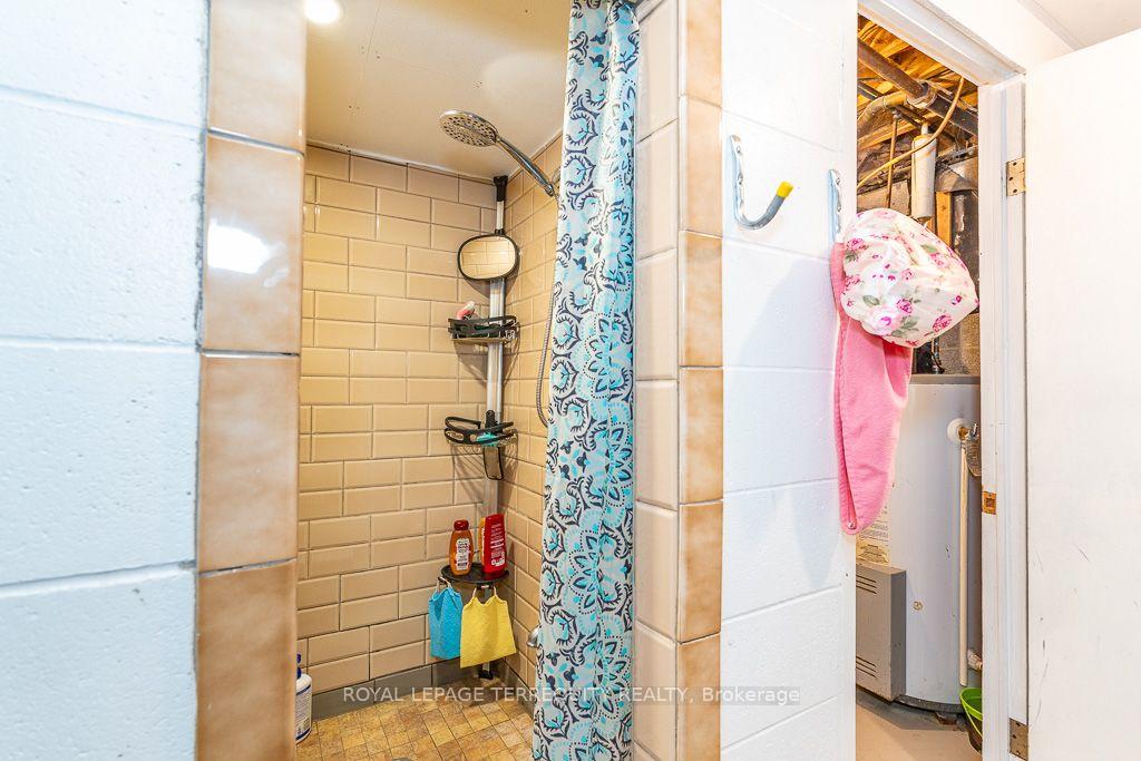 Photo 35 of 134 Homeside Avenue, Hamilton, Stoney Creek — HOMEH
