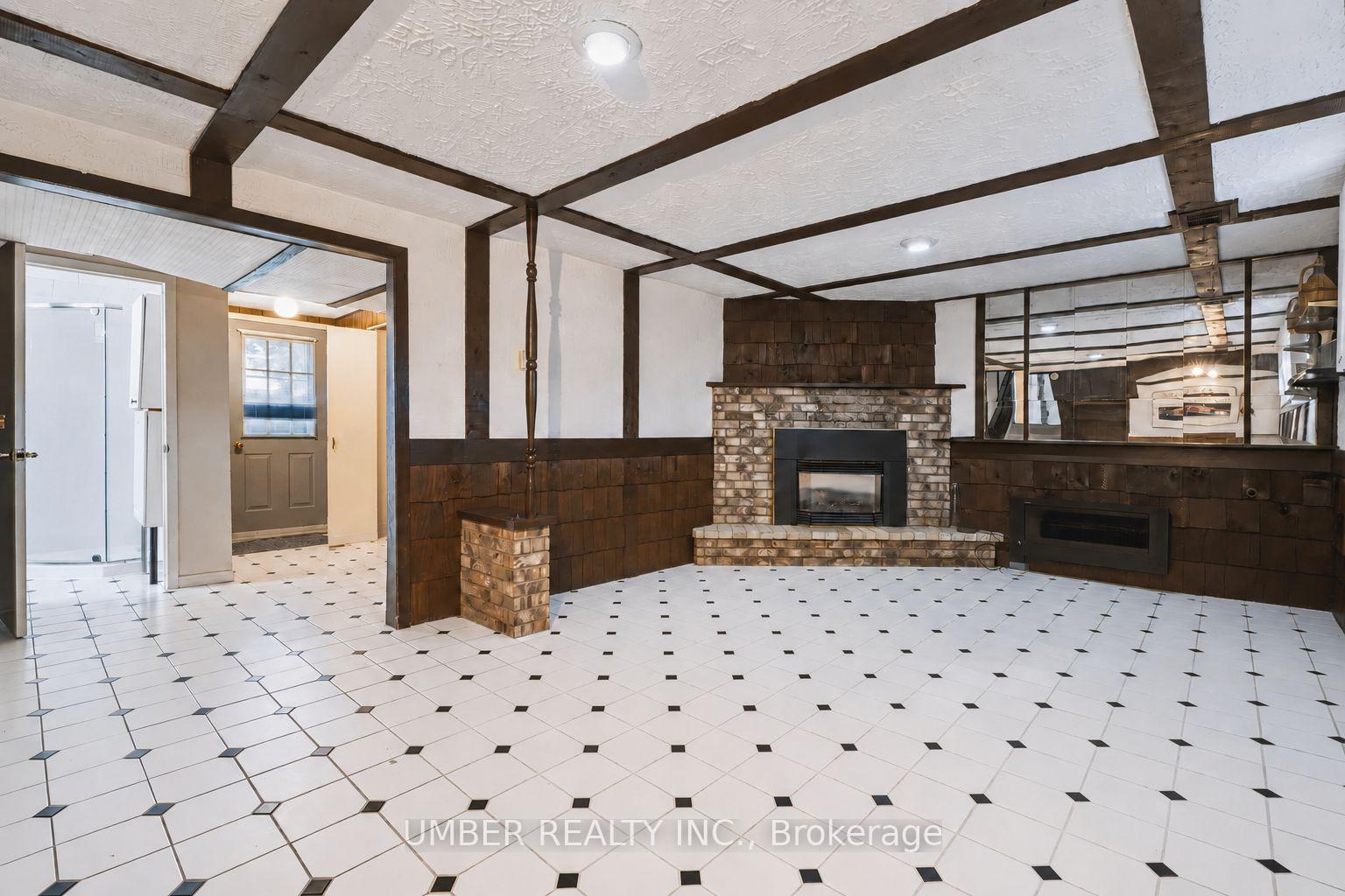 Photo 22 of 20 Bishop Court, Kitchener, Heritage Park - Kitchener — HOMEH