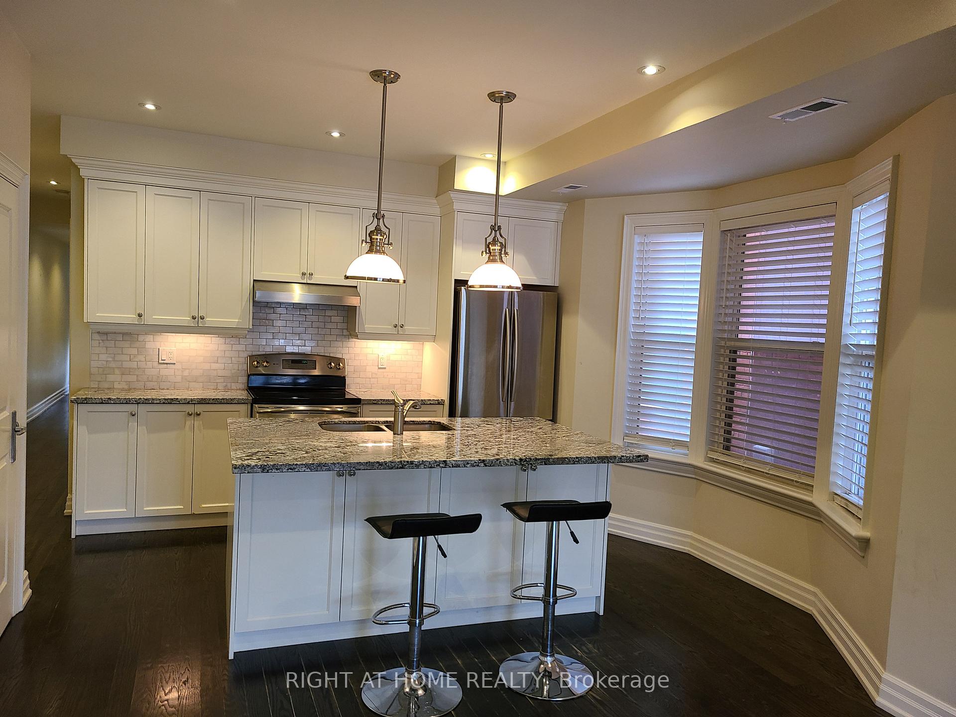 Photo 22 of 730 Shaw Street, Toronto, Palmerston-Little Italy — HOMEH