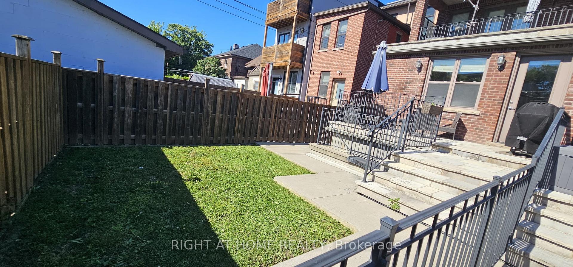 Photo 39 of 730 Shaw Street, Toronto, Palmerston-Little Italy — HOMEH