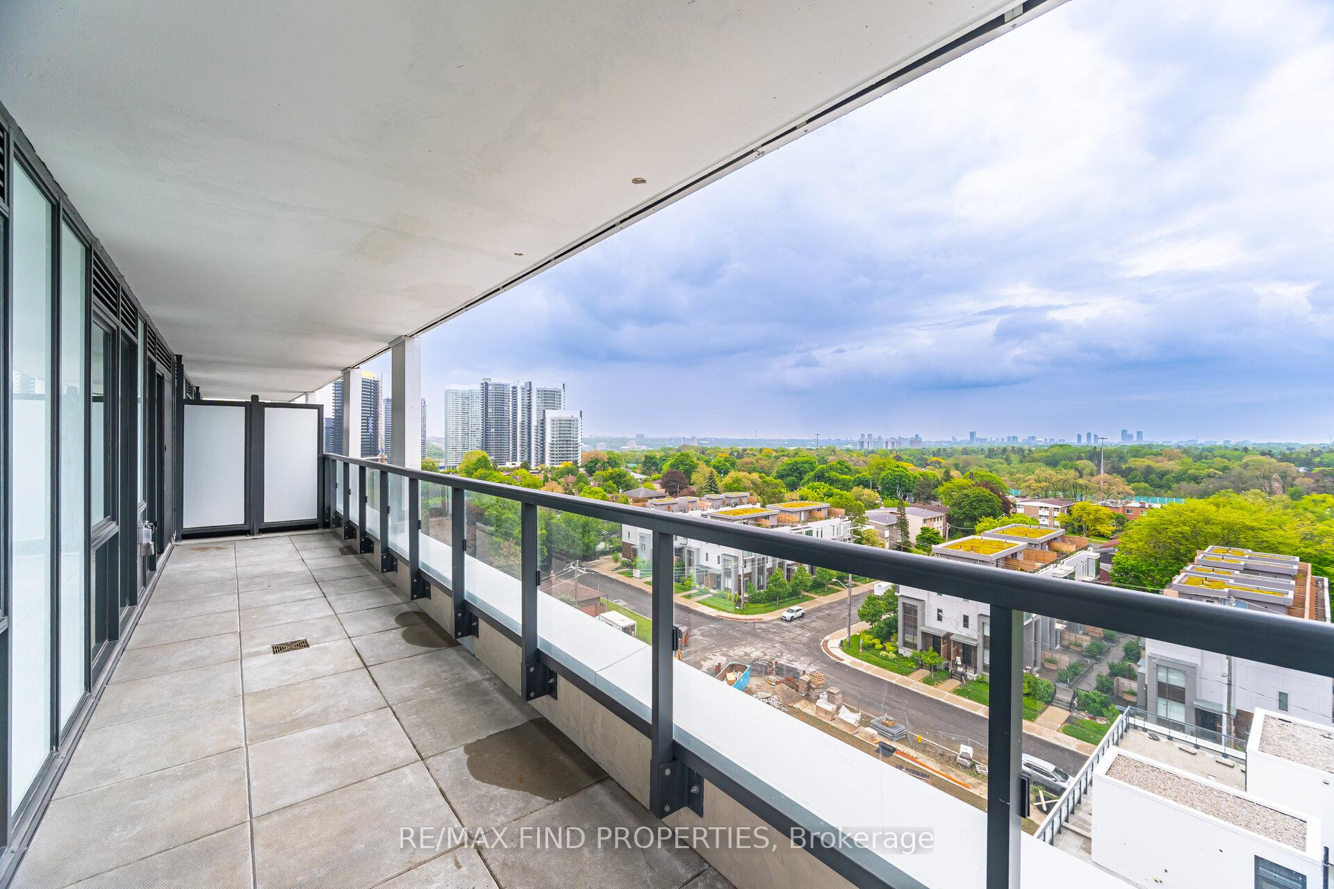 Photo 37 of Unit 910, 6 Greenbriar Road, North York, Bayview Village — HOMEH