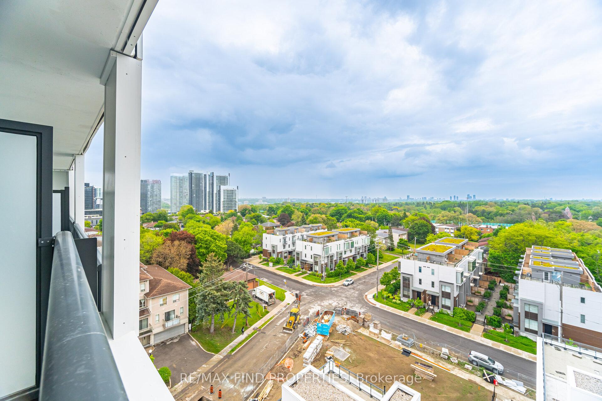 Photo 40 of Unit 910, 6 Greenbriar Road, North York, Bayview Village — HOMEH