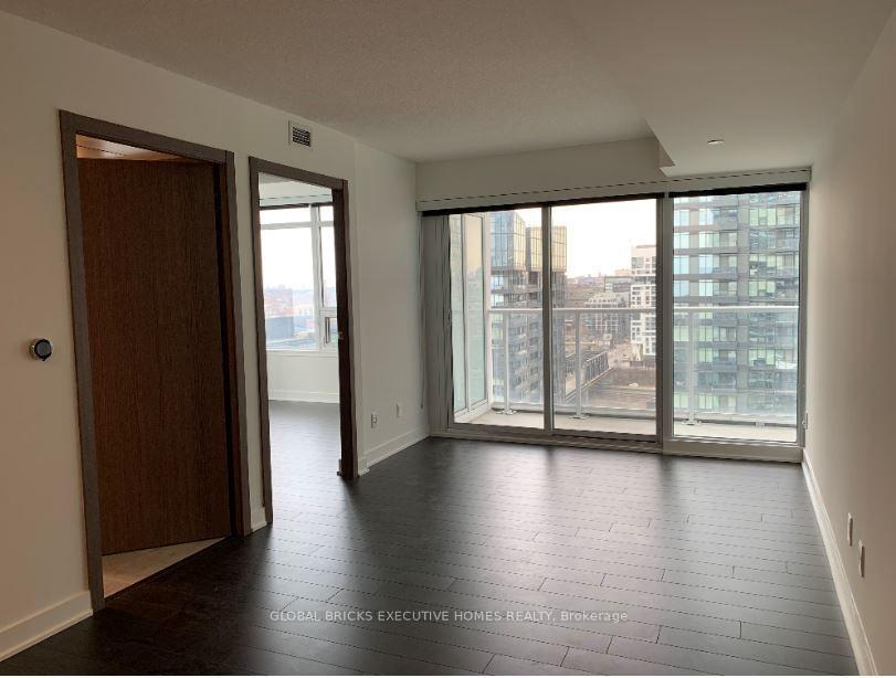 Photo 10 of Unit 2206, 17 Bathurst Street, Toronto, Waterfront Communities — HOMEH