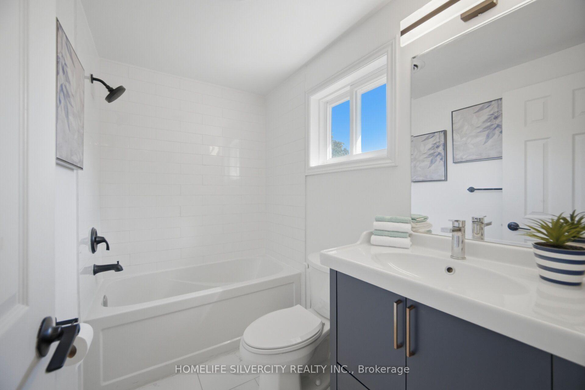 Photo 13 of 731 Elgin Street N, Cambridge, Greenway-Chaplin — HOMEH