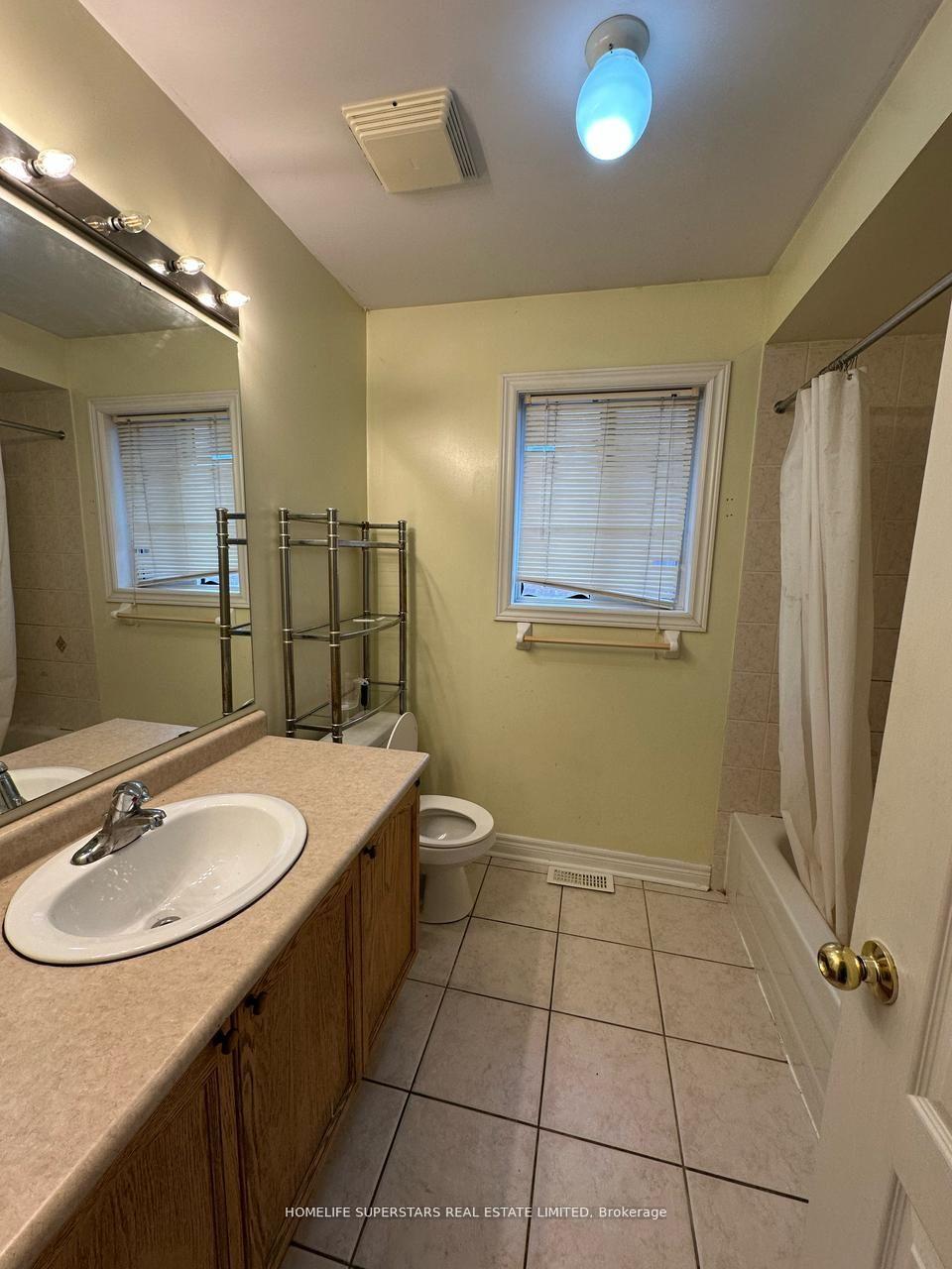 Photo 10 of 41 Thorndale Road, Brampton, Bram East — HOMEH
