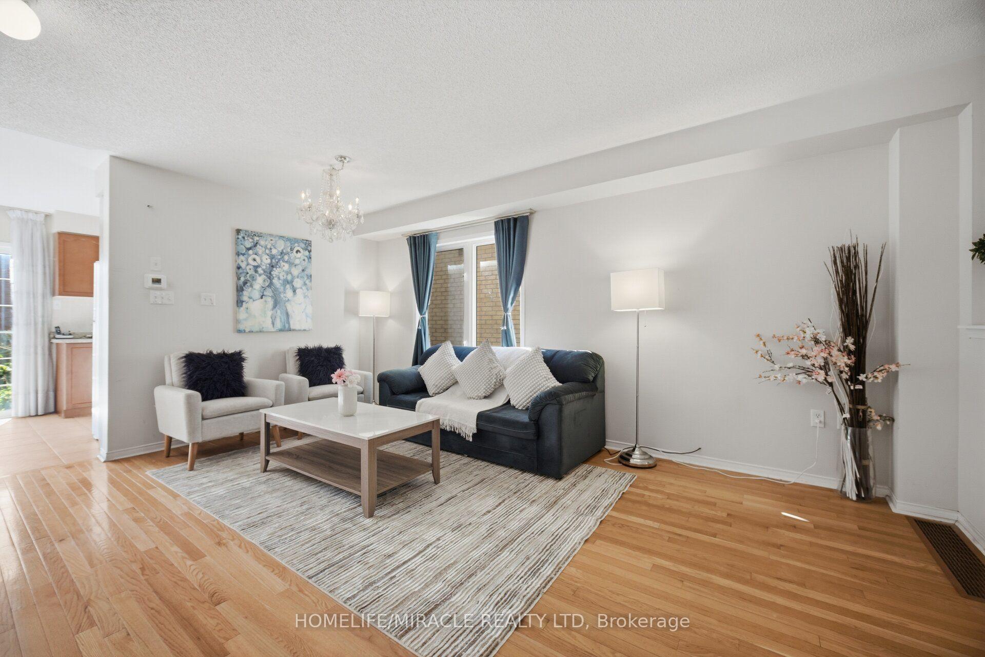 Photo 9 of 101 Crystalview Crescent, Brampton, Bram East — HOMEH