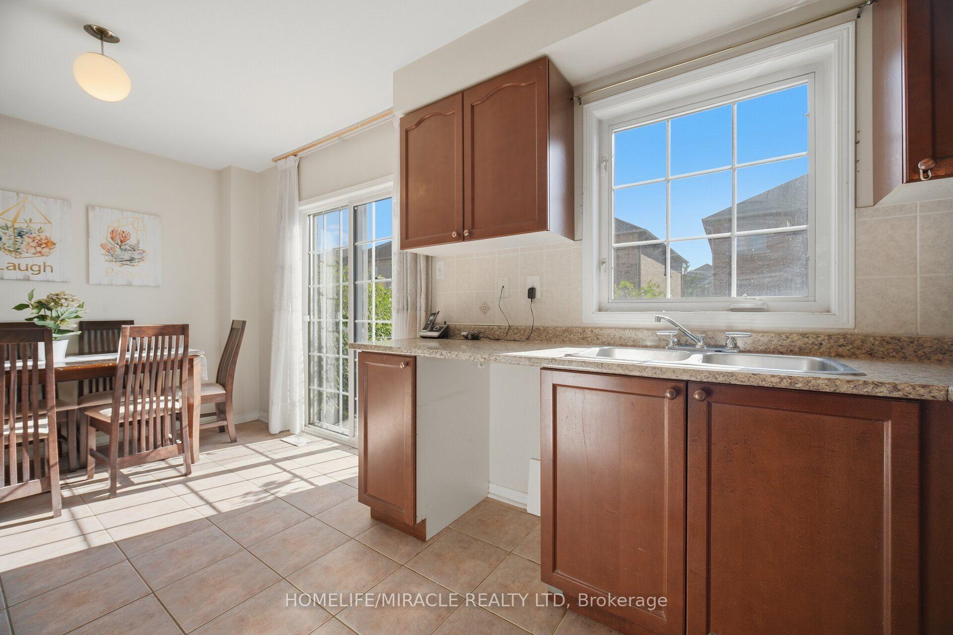 Photo 17 of 101 Crystalview Crescent, Brampton, Bram East — HOMEH