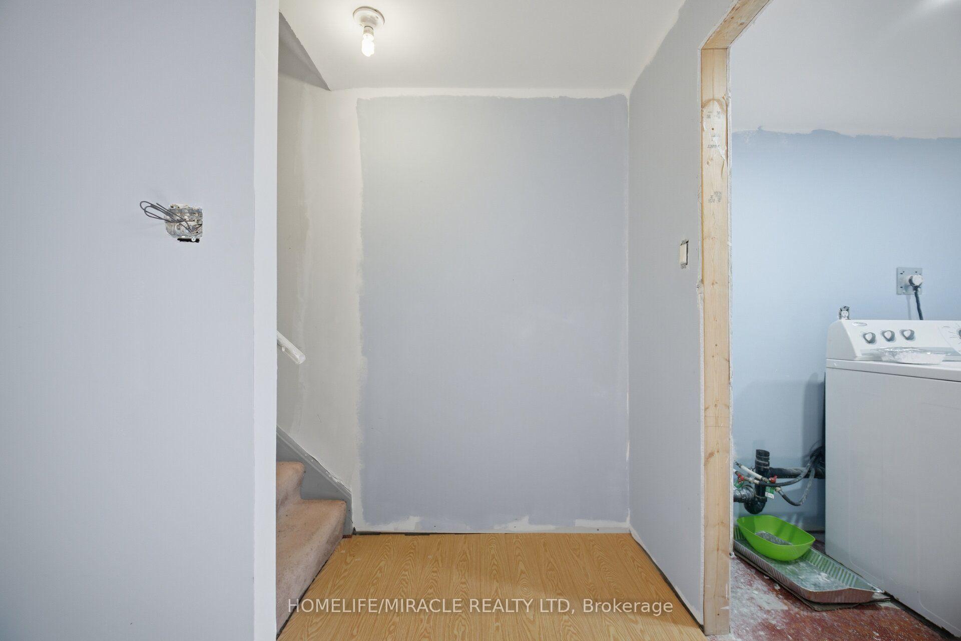 Photo 34 of 101 Crystalview Crescent, Brampton, Bram East — HOMEH