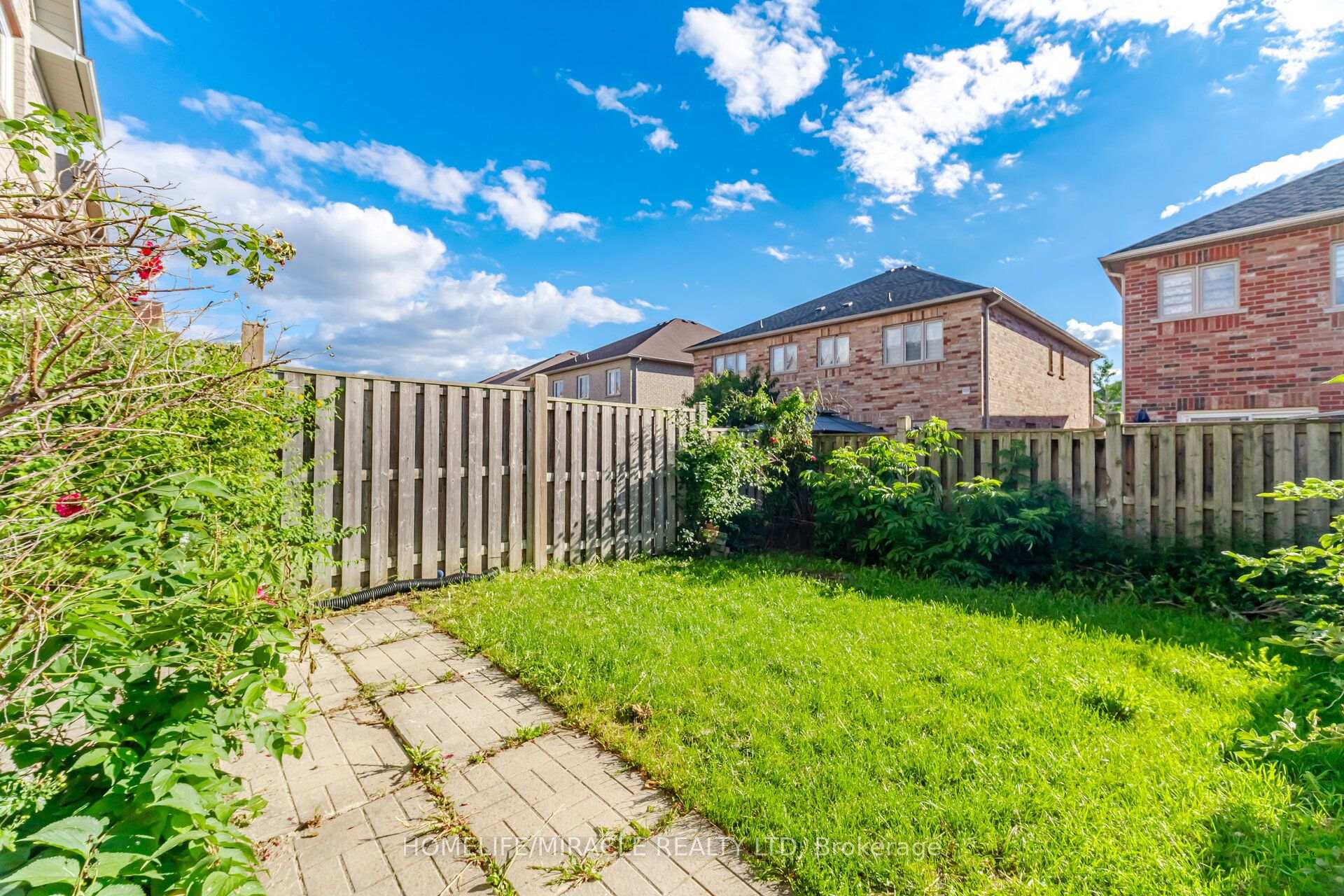 Photo 39 of 101 Crystalview Crescent, Brampton, Bram East — HOMEH