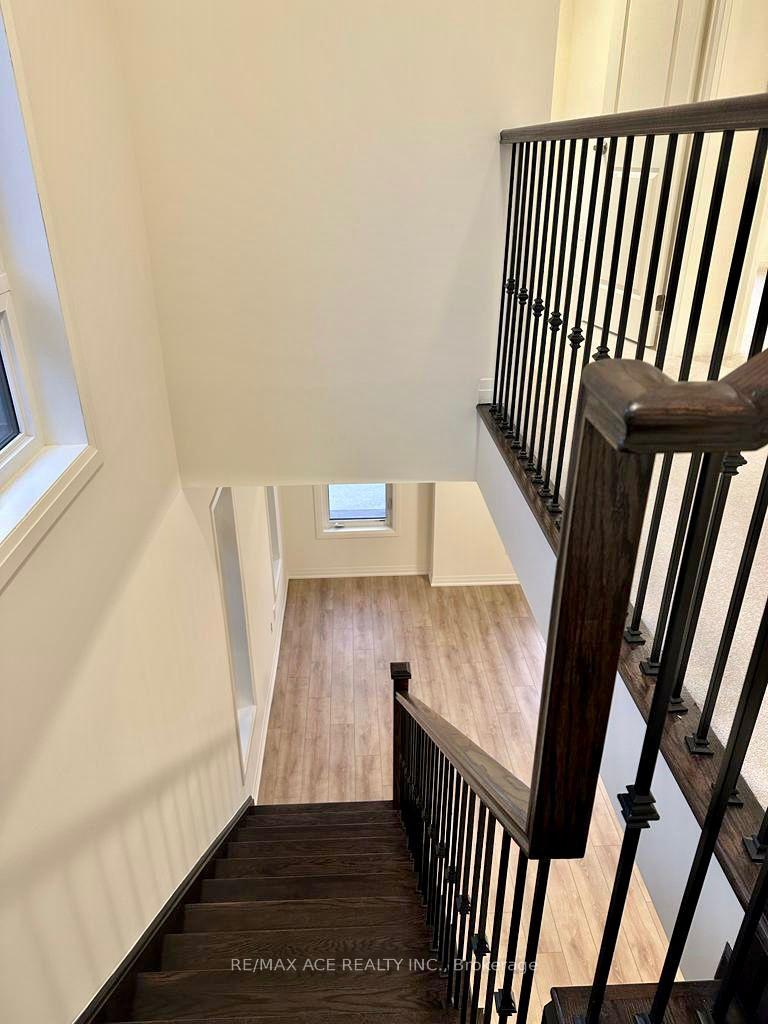 Photo 21 of 25 Emmas Way, Whitby, Taunton North — HOMEH