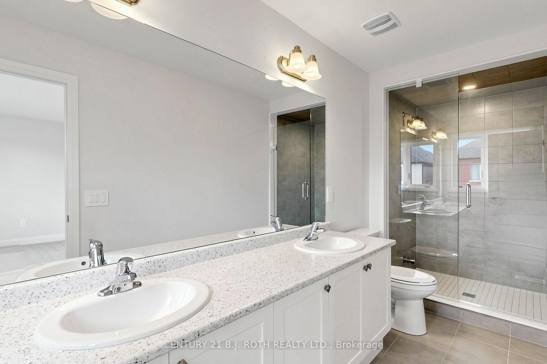 Photo 31 of 115 Corley Street E, Kawartha Lakes, Lindsay — HOMEH