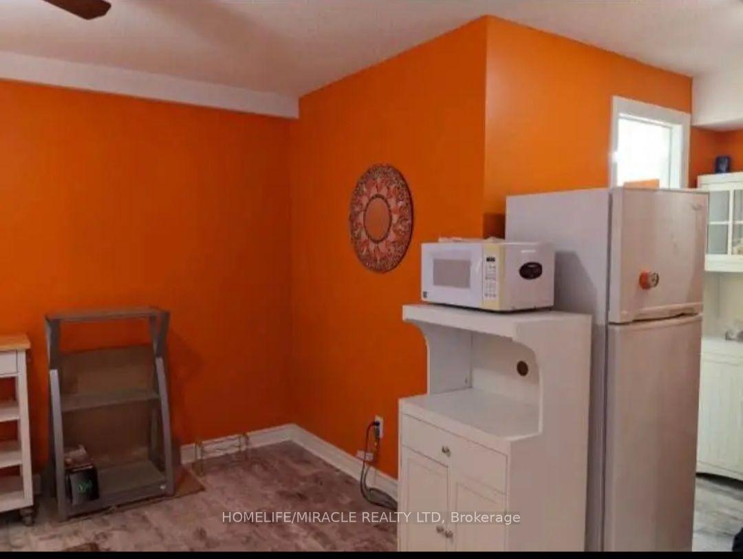 Photo 9 of Unit 23 BSMT, 1867 Kingston Road, Pickering, Village East — HOMEH