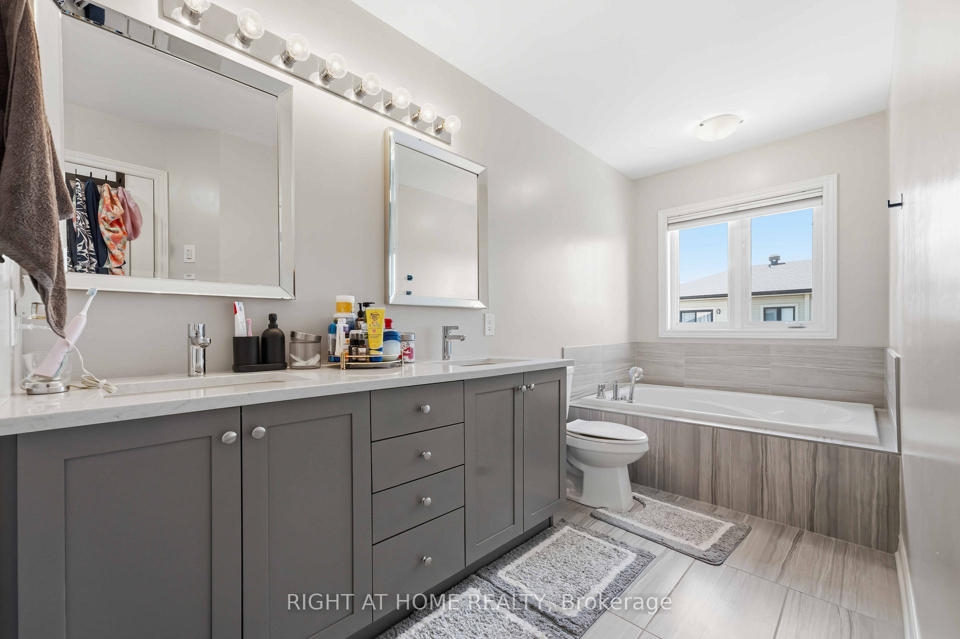 Photo 24 of Unit 98, 264 Pembina Private, Ottawa, Riverside South/Gloucester Glen — HOMEH