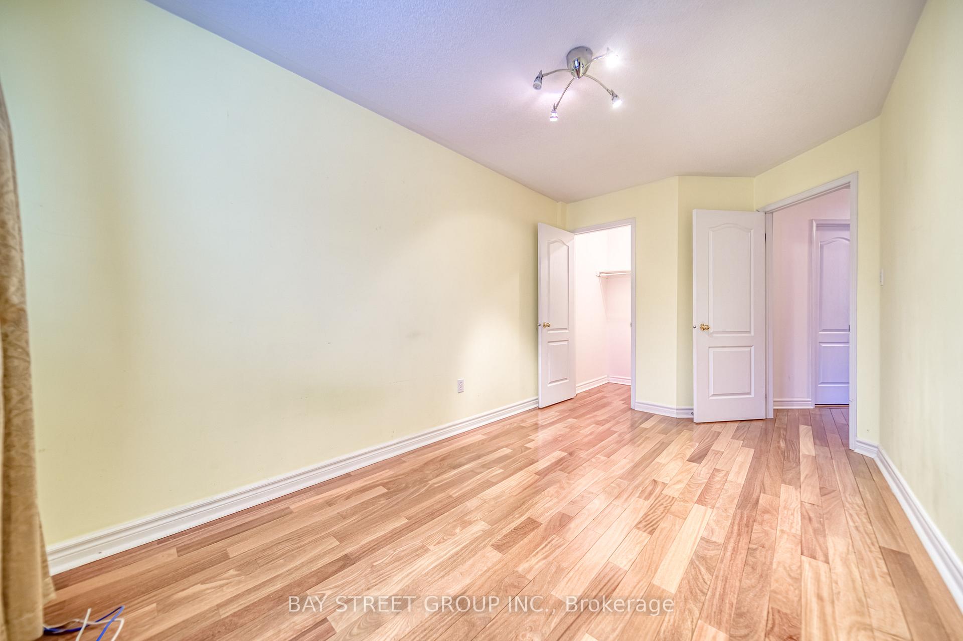 Photo 25 of 27 Orchid Road, Markham, Commerce Valley — HOMEH