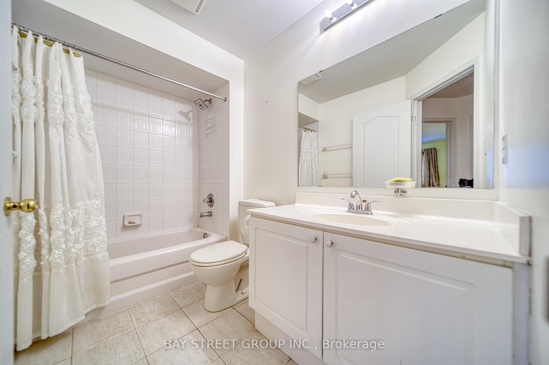 Photo 26 of 27 Orchid Road, Markham, Commerce Valley — HOMEH