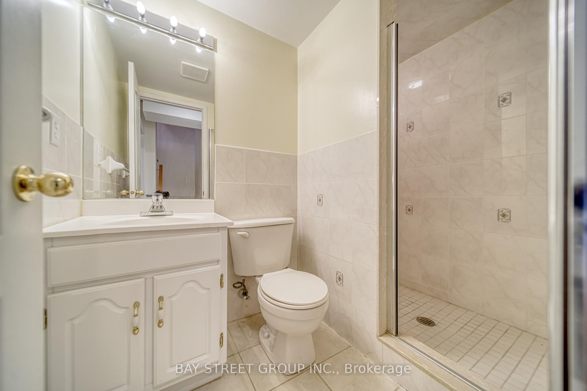 Photo 29 of 27 Orchid Road, Markham, Commerce Valley — HOMEH
